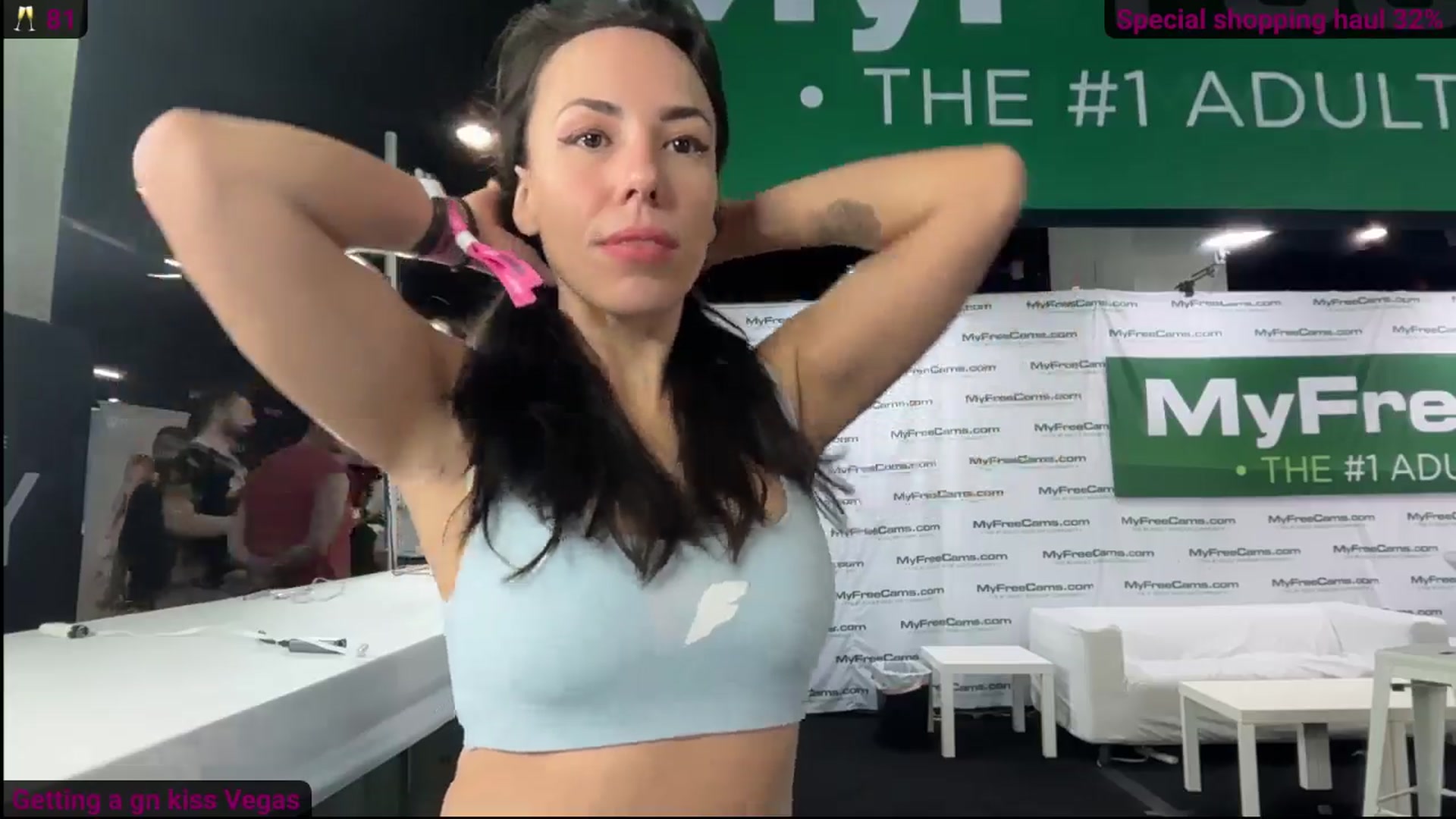 Gallery image thumbnail from Norita's myfreecams stream on, 04/12/2026, 20:08 image 17 of 20