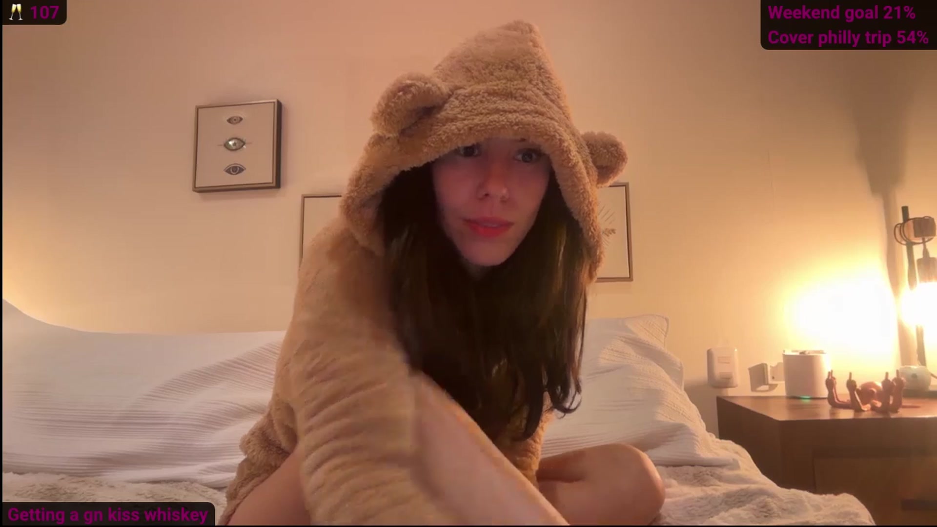 Gallery image thumbnail from Norita's myfreecams stream on, 04/19/2026, 04:31 image 9 of 20