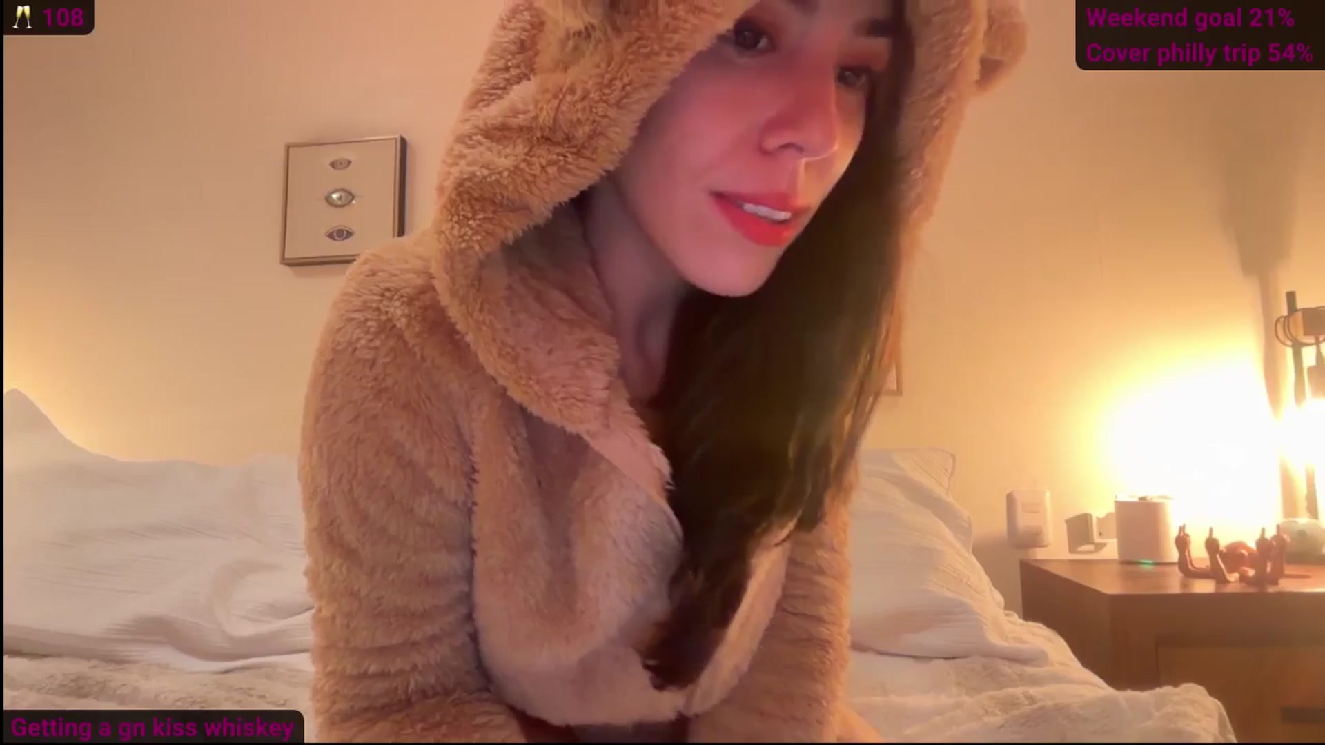 Gallery image thumbnail from Norita's myfreecams stream on, 04/19/2026, 04:31 image 11 of 20