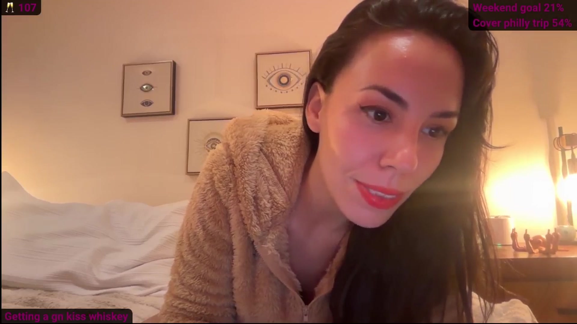 Gallery image thumbnail from Norita's myfreecams stream on, 04/19/2026, 04:31 image 10 of 20