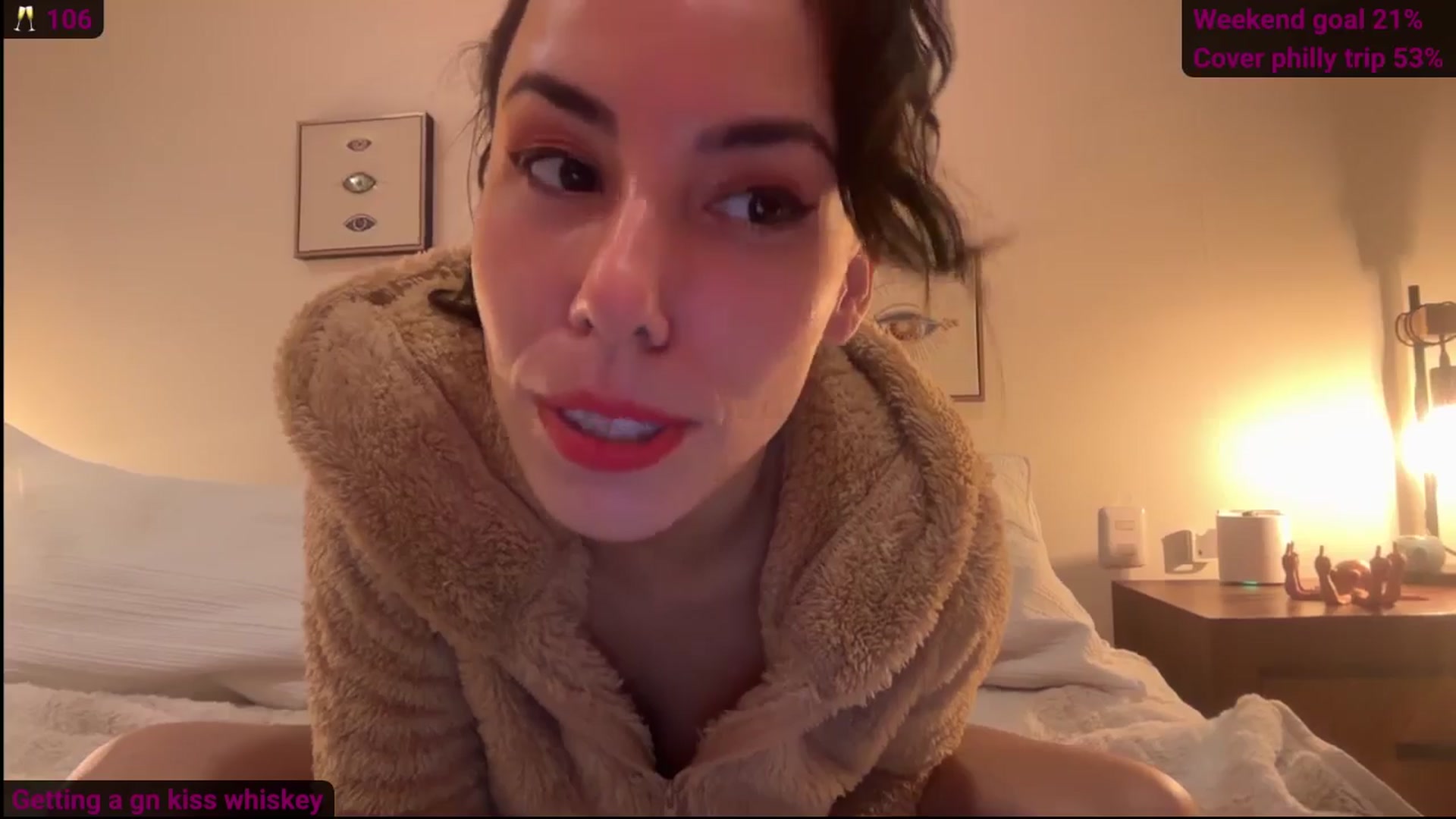 Gallery image thumbnail from Norita's myfreecams stream on, 04/19/2026, 04:31 image 6 of 20