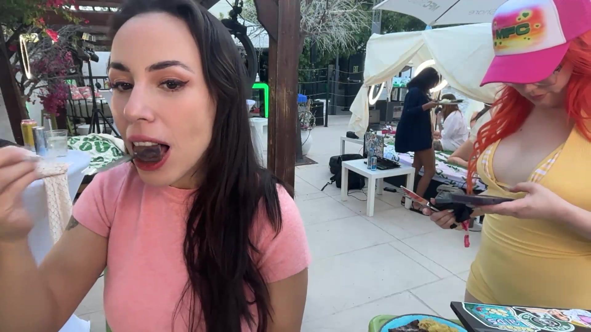 Gallery image thumbnail from Norita's myfreecams stream on, 05/20/2026, 02:06 image 7 of 20
