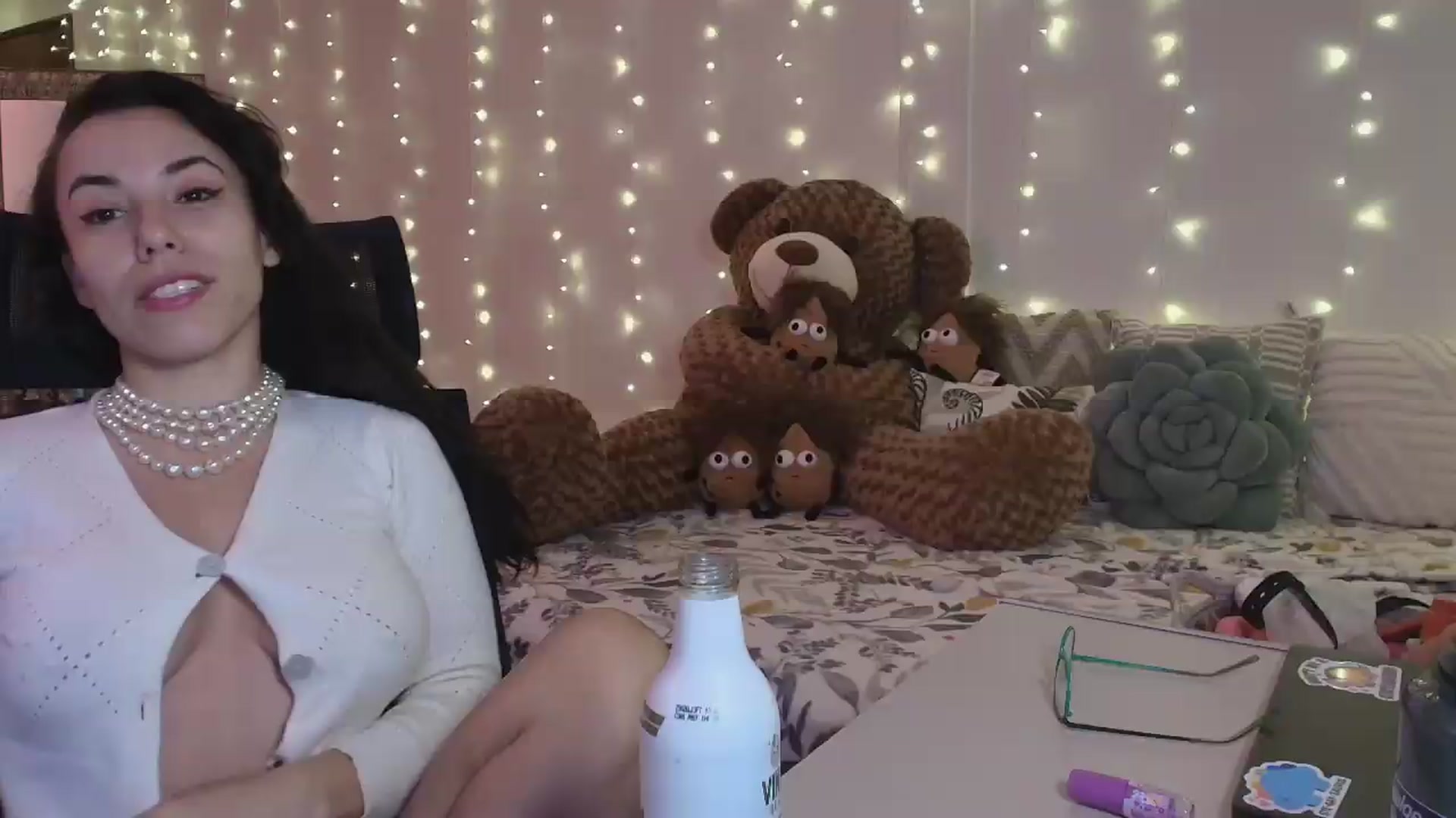 Gallery image thumbnail from Norita's myfreecams stream on, 06/08/2026, 05:42 image 15 of 20