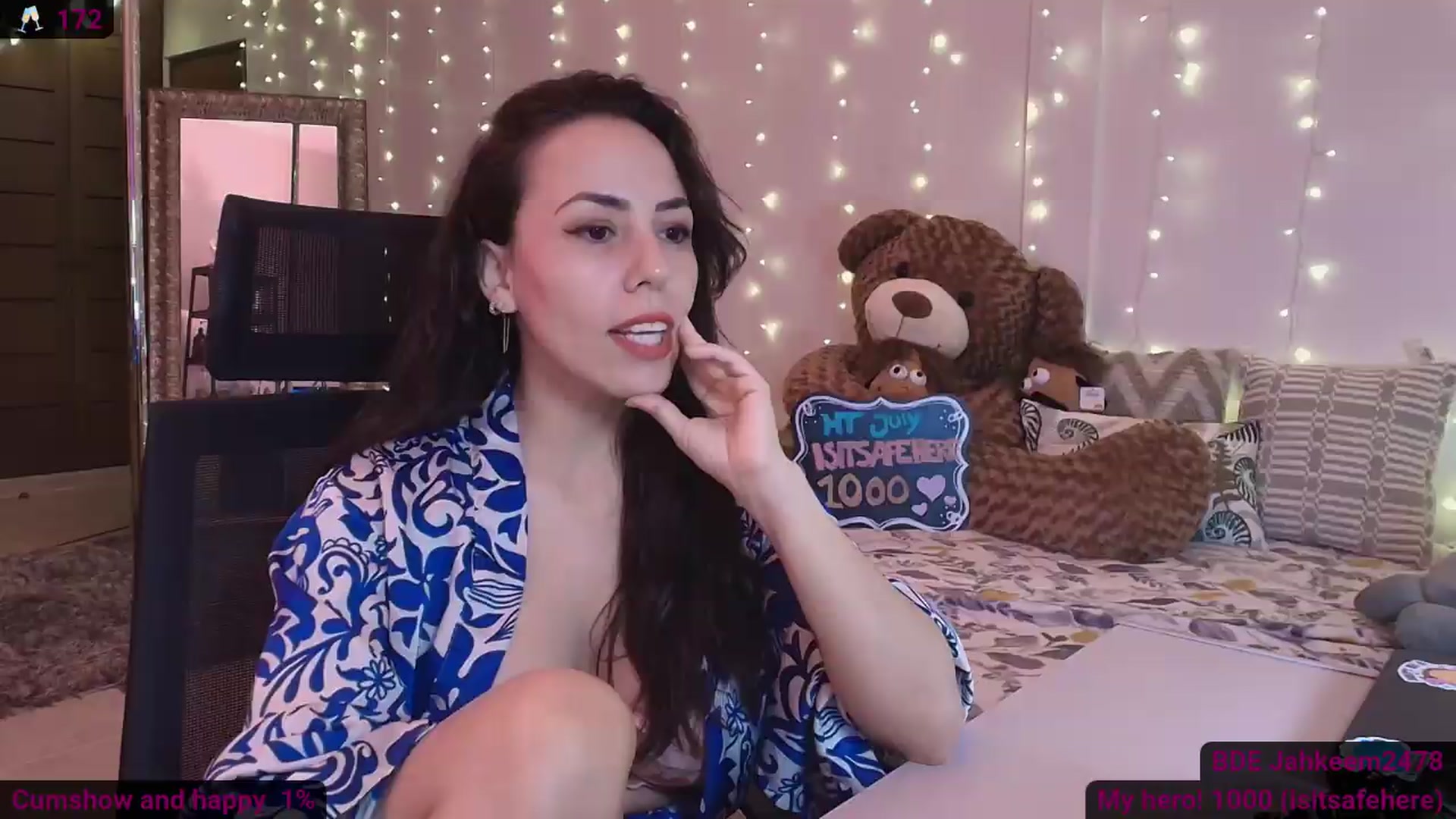 Gallery image thumbnail from Norita's myfreecams stream on, 07/08/2026, 03:18 image 17 of 20