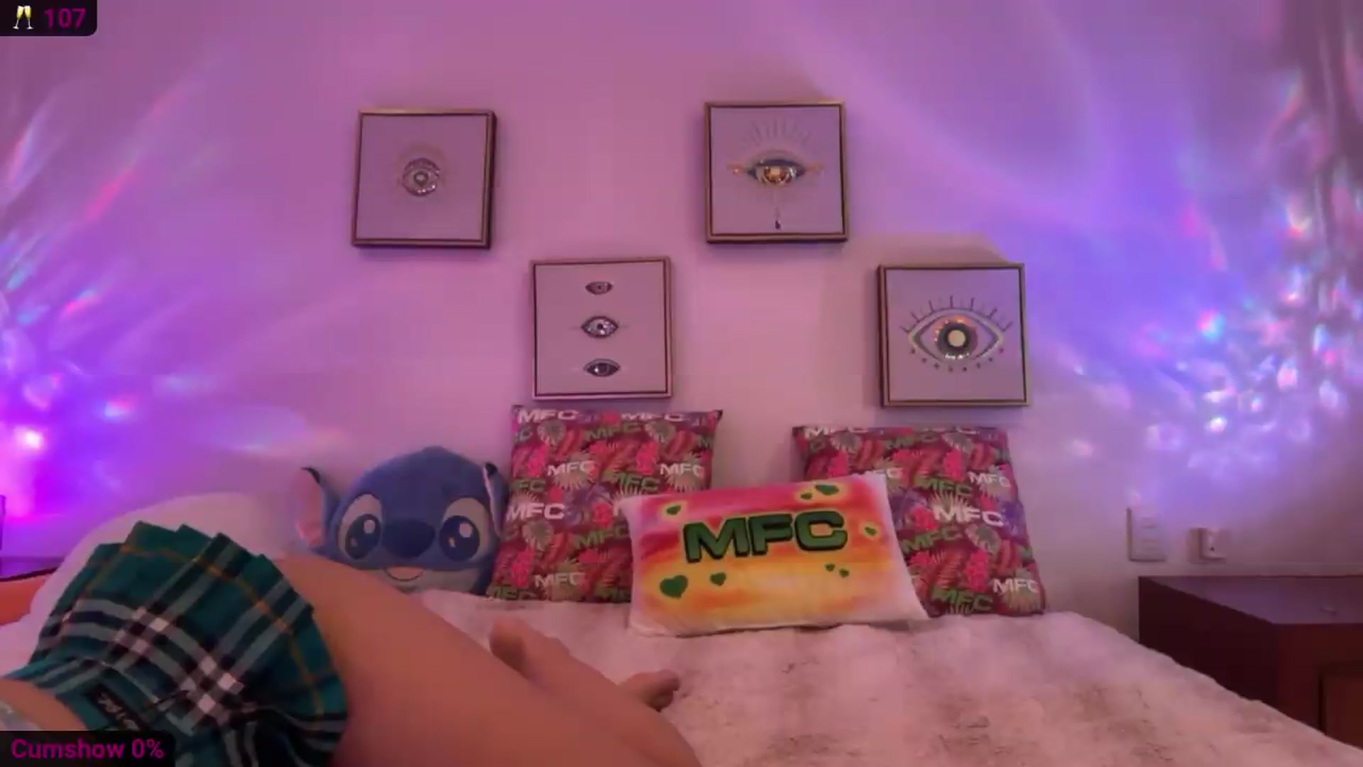 Gallery image thumbnail from Norita's myfreecams stream on, 08/14/2026, 19:38 image 3 of 20