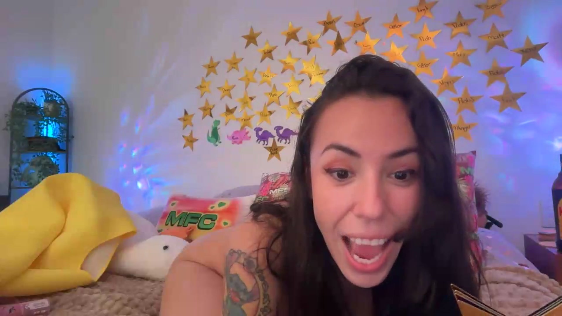 Gallery image thumbnail from Norita's myfreecams stream on, 09/19/2026, 03:13 image 2 of 20