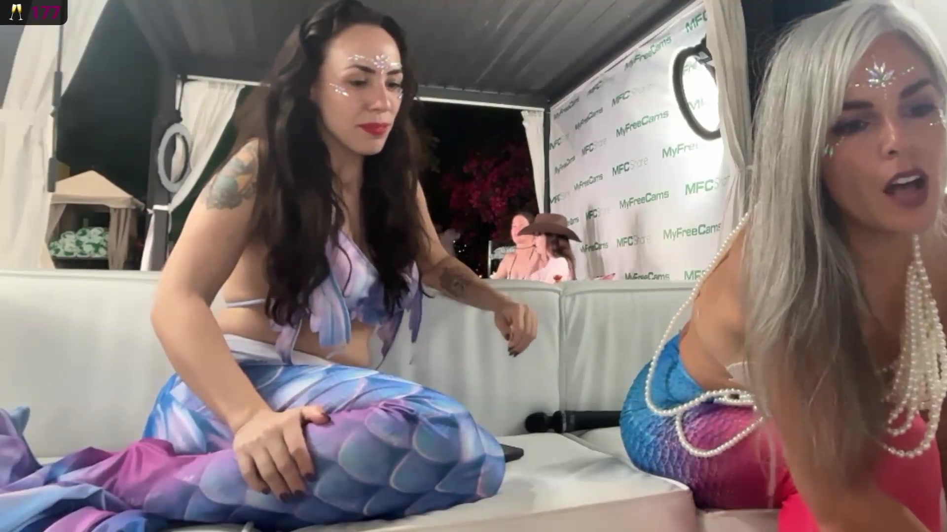 Gallery image thumbnail from Norita's myfreecams stream on, 10/07/2026, 01:55 image 6 of 20