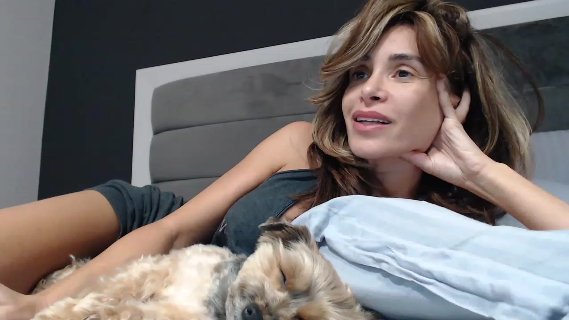 Gallery image thumbnail from NormalGirl's myfreecams stream on, 12/04/2022, 17:13 image 20 of 20