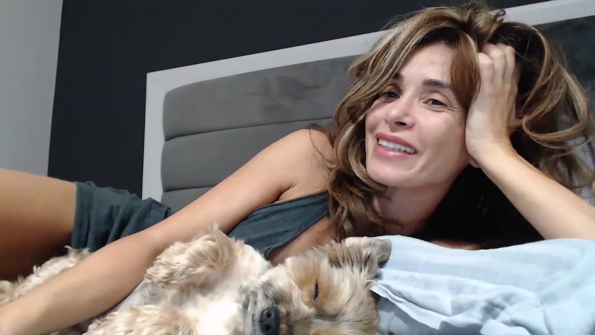 Gallery image thumbnail from NormalGirl's myfreecams stream on, 12/04/2022, 17:13 image 8 of 20