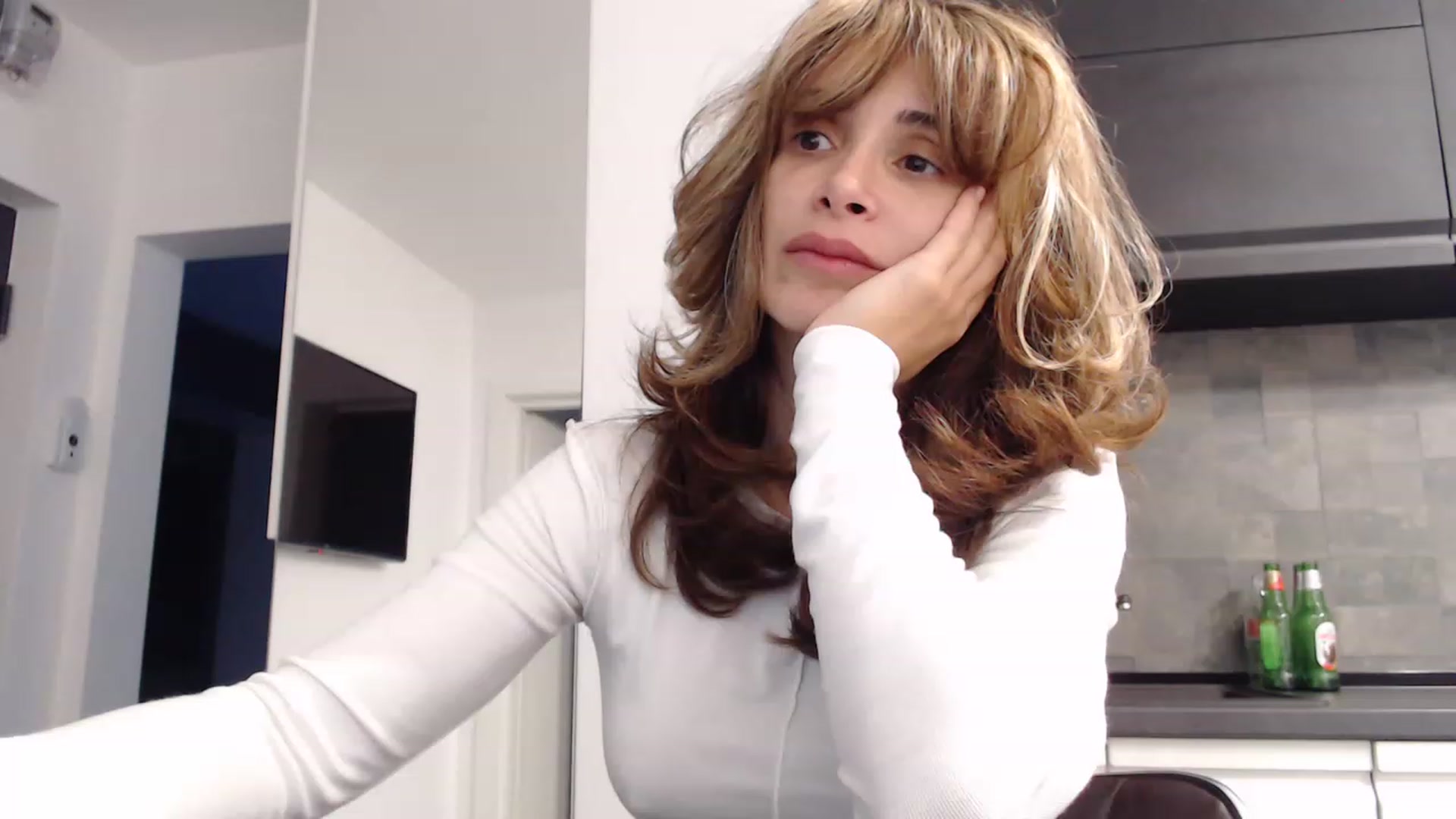 Gallery image thumbnail from NormalGirl's myfreecams stream on, 12/05/2022, 14:33 image 11 of 20