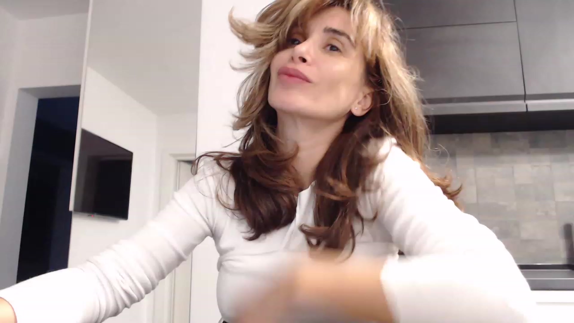 Gallery image thumbnail from NormalGirl's myfreecams stream on, 12/06/2022, 13:50 image 8 of 20