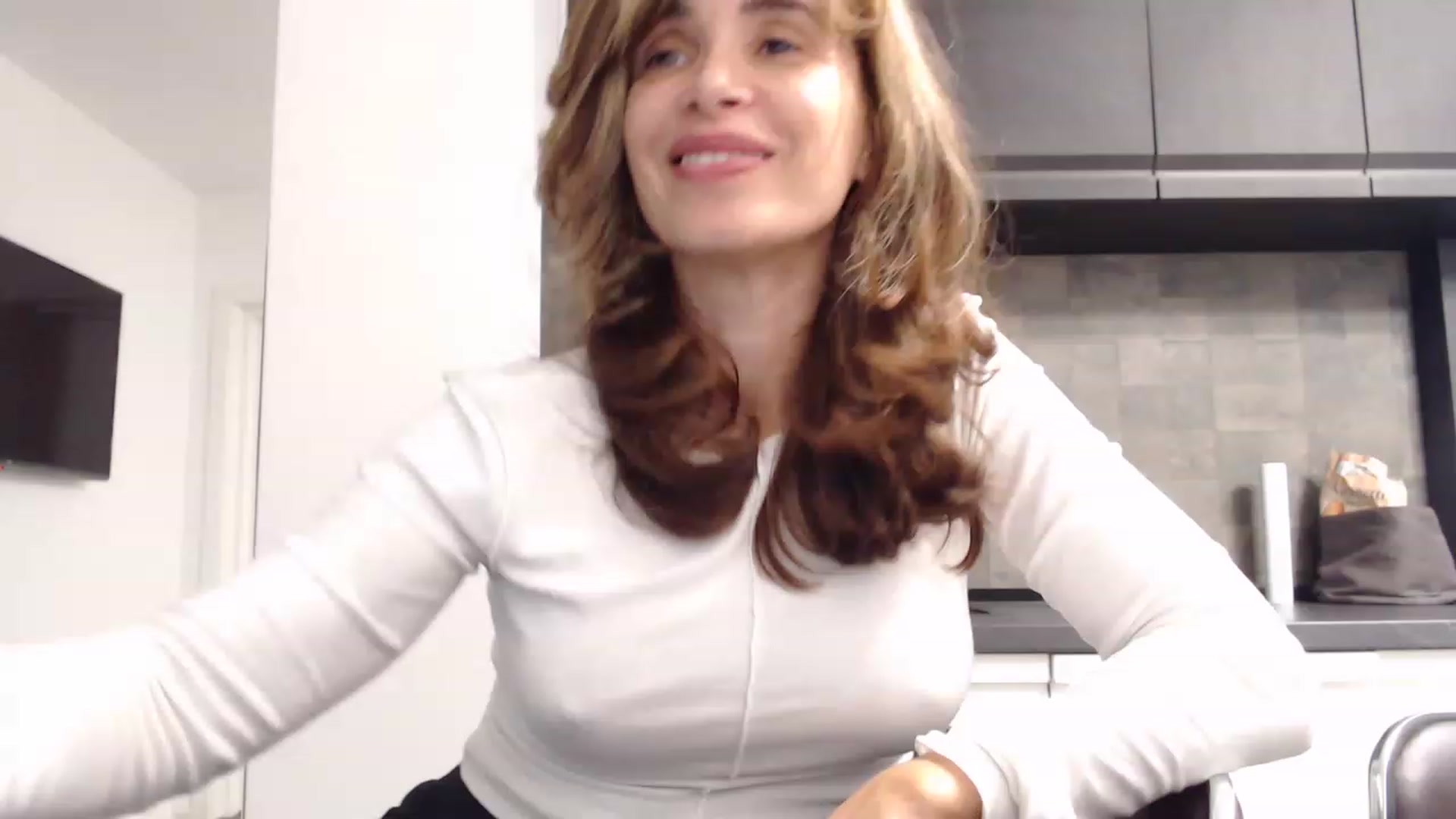 Gallery image thumbnail from NormalGirl's myfreecams stream on, 12/06/2022, 14:13 image 3 of 20