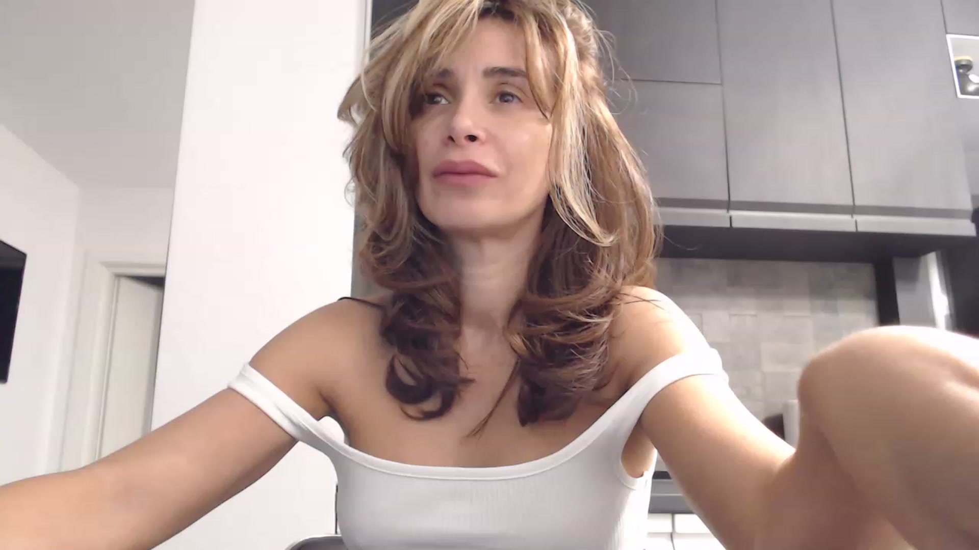 Gallery image thumbnail from NormalGirl's myfreecams stream on, 12/07/2022, 15:49 image 8 of 20