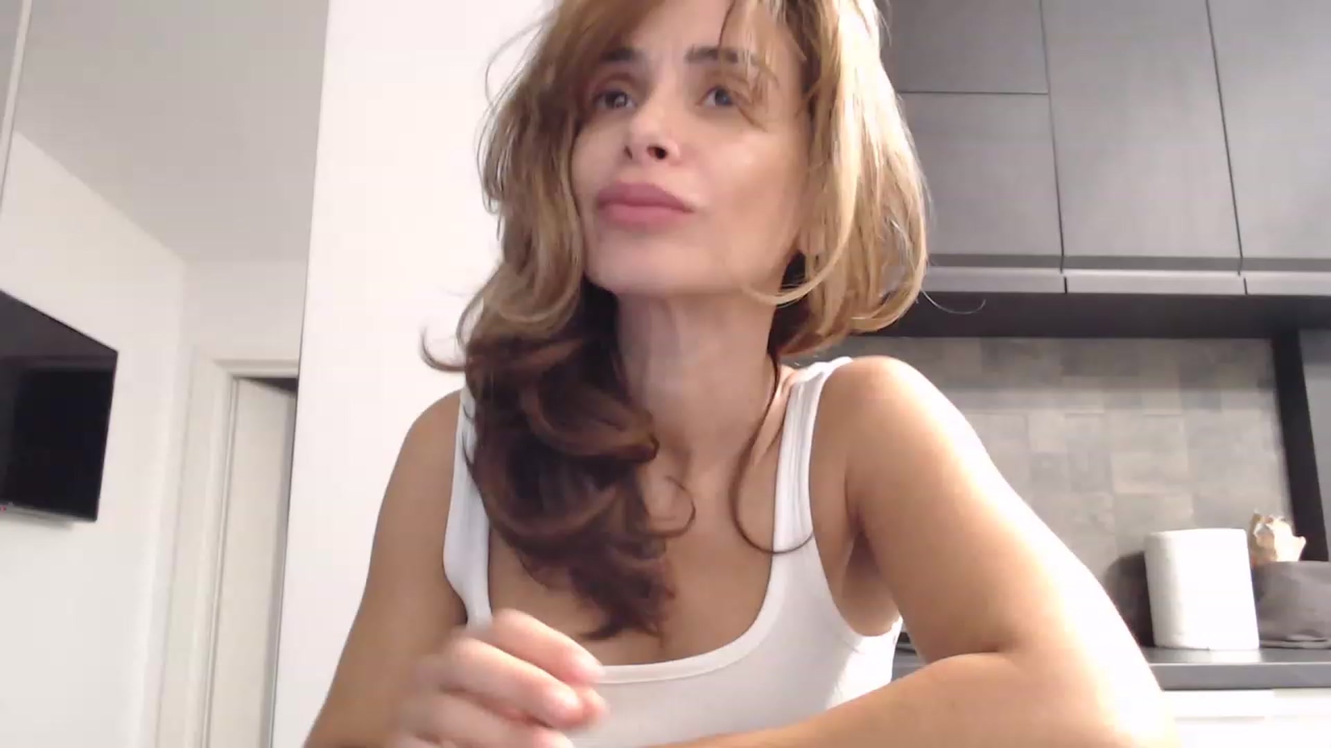 Gallery image thumbnail from NormalGirl's myfreecams stream on, 12/07/2022, 15:49 image 4 of 20