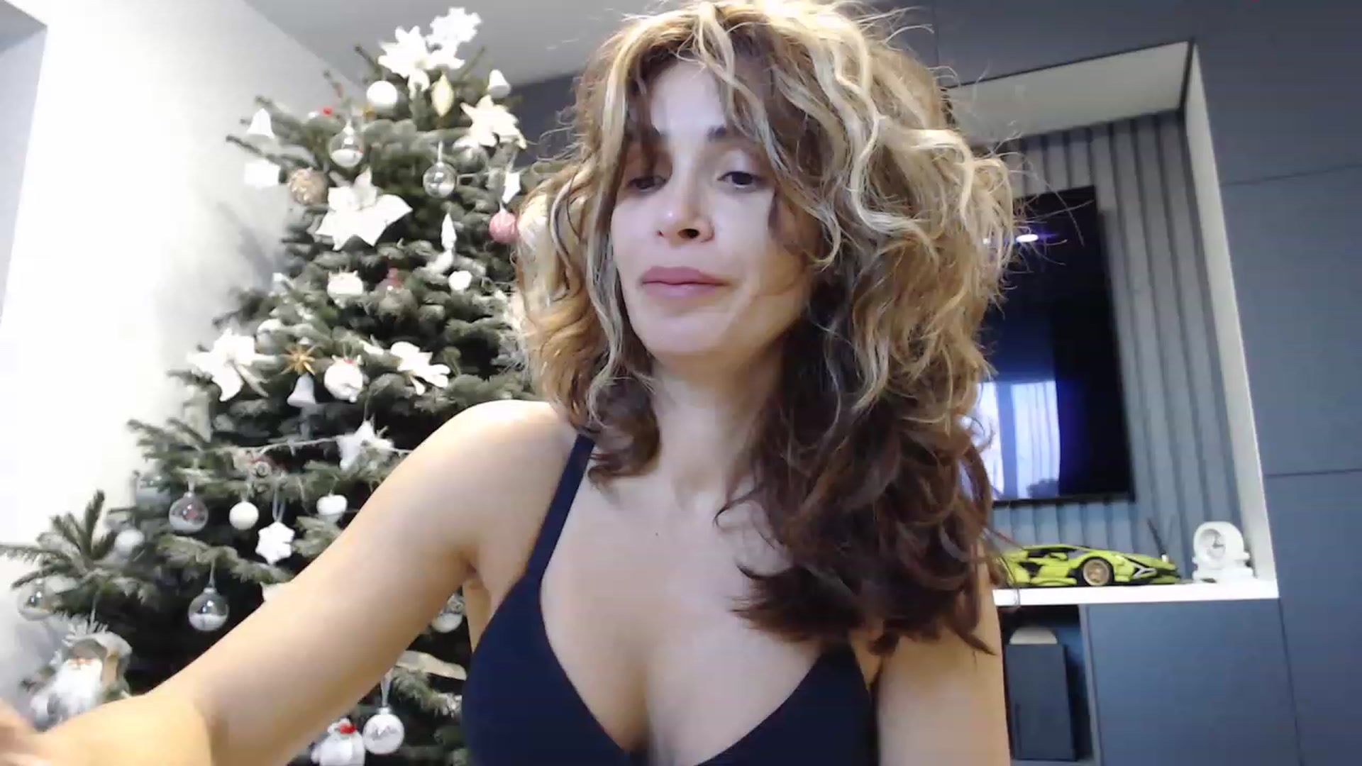 Gallery image thumbnail from NormalGirl's myfreecams stream on, 12/12/2022, 13:11 image 18 of 20
