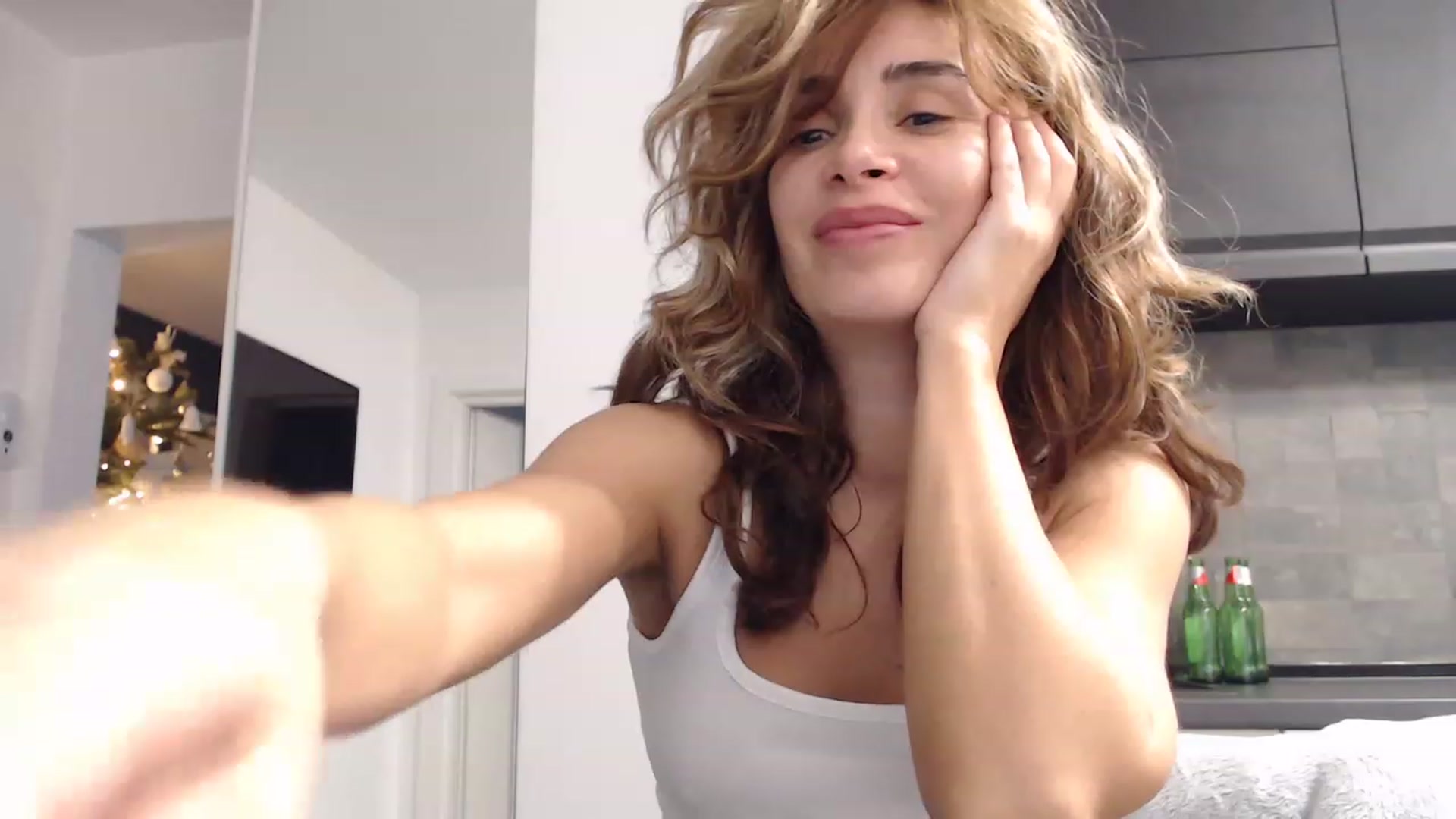 Gallery image thumbnail from NormalGirl's myfreecams stream on, 12/15/2022, 14:12 image 4 of 20
