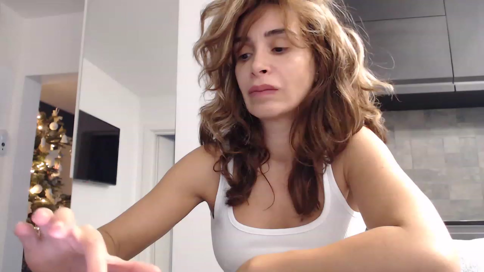 Gallery image thumbnail from NormalGirl's myfreecams stream on, 12/15/2022, 14:12 image 2 of 20