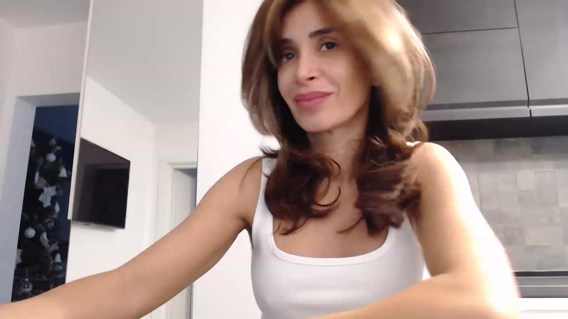 Gallery image thumbnail from NormalGirl's myfreecams stream on, 12/18/2022, 12:46 image 4 of 20