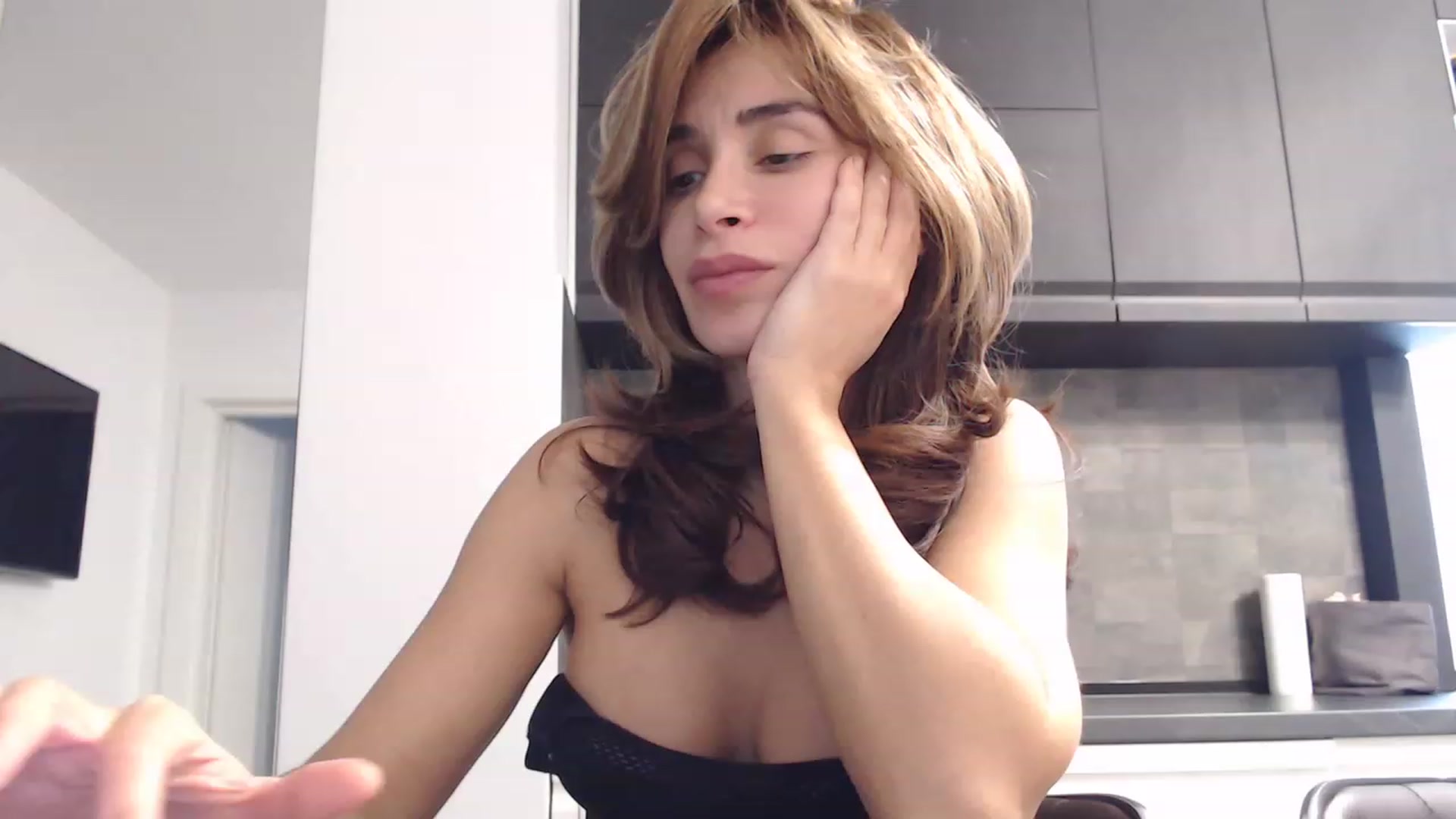 Gallery image thumbnail from NormalGirl's myfreecams stream on, 12/21/2022, 13:22 image 16 of 20