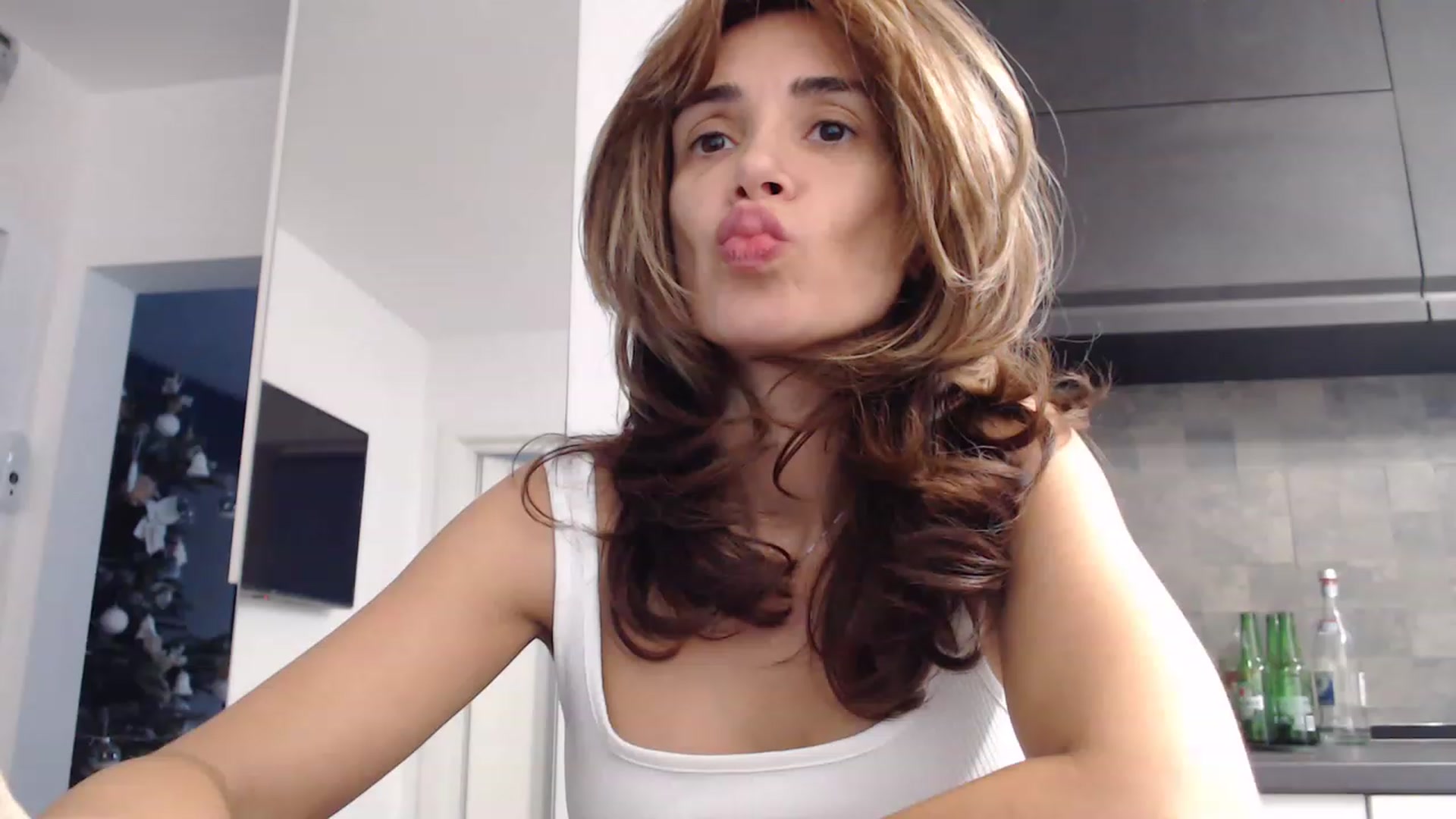 Gallery image thumbnail from NormalGirl's myfreecams stream on, 12/22/2022, 09:53 image 20 of 20