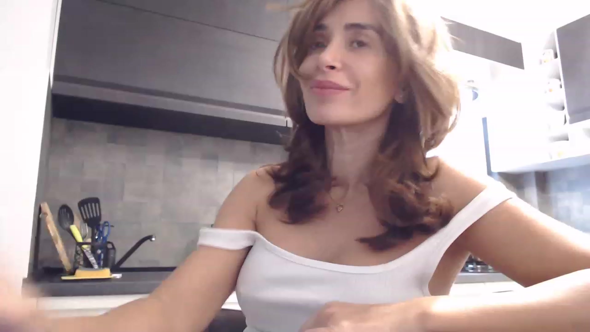 Gallery image thumbnail from NormalGirl's myfreecams stream on, 12/22/2022, 09:53 image 4 of 20
