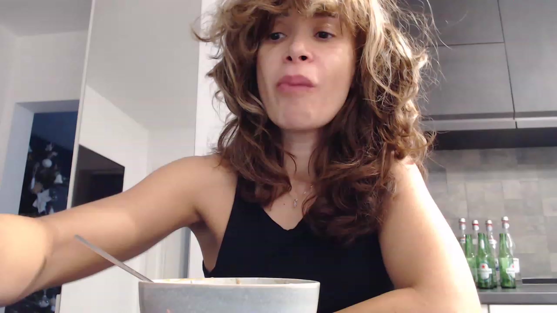 Gallery image thumbnail from NormalGirl's myfreecams stream on, 12/23/2022, 06:50 image 1 of 20