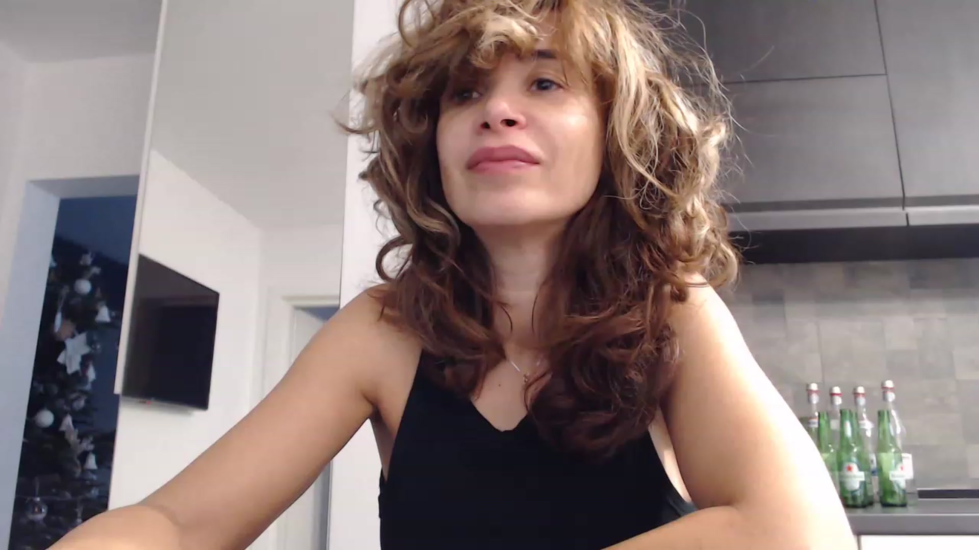 Gallery image thumbnail from NormalGirl's myfreecams stream on, 12/23/2022, 06:50 image 9 of 20