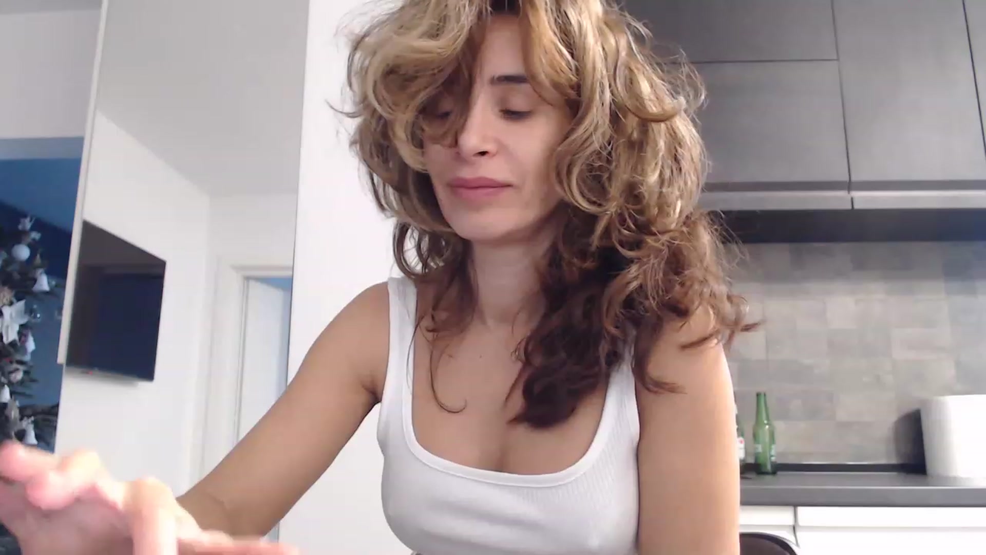 Gallery image thumbnail from NormalGirl's myfreecams stream on, 12/25/2022, 06:55 image 18 of 20