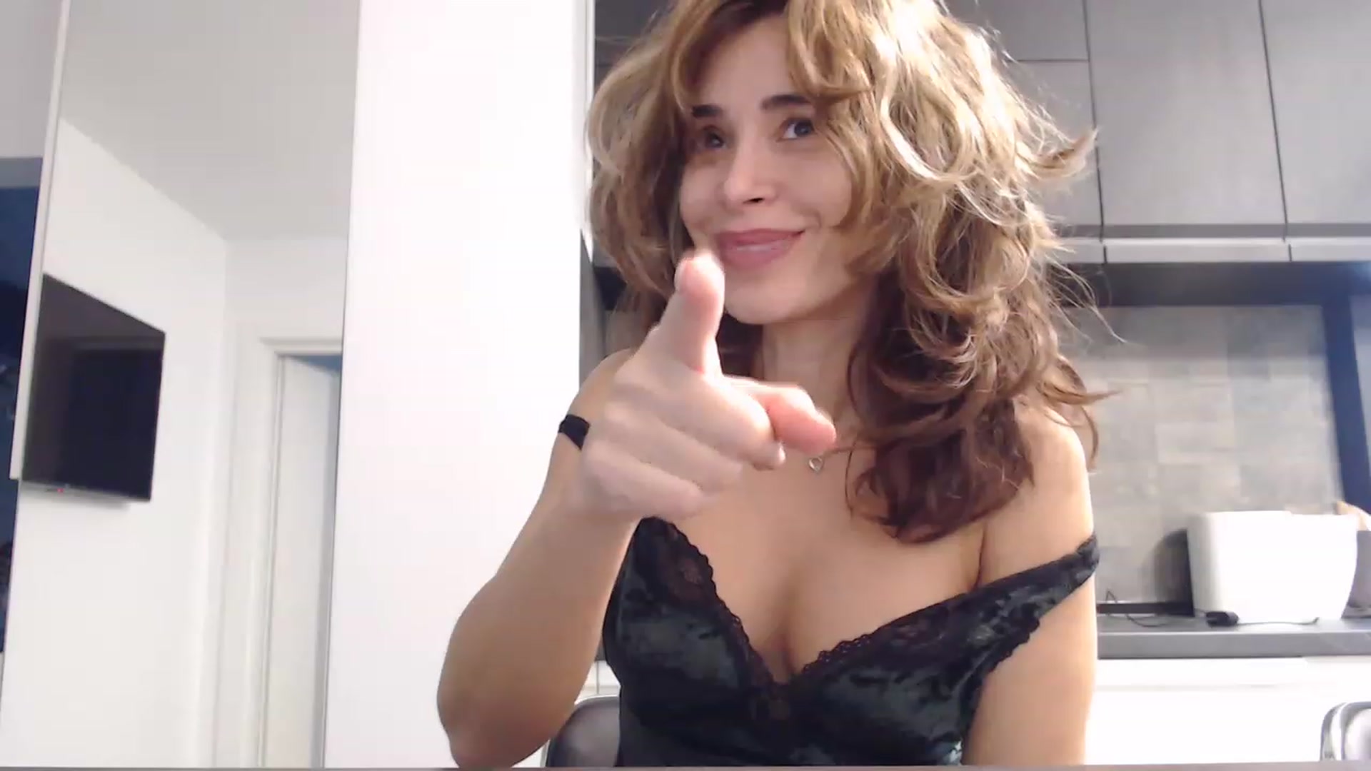 Gallery image thumbnail from NormalGirl's myfreecams stream on, 12/27/2022, 06:49 image 18 of 20