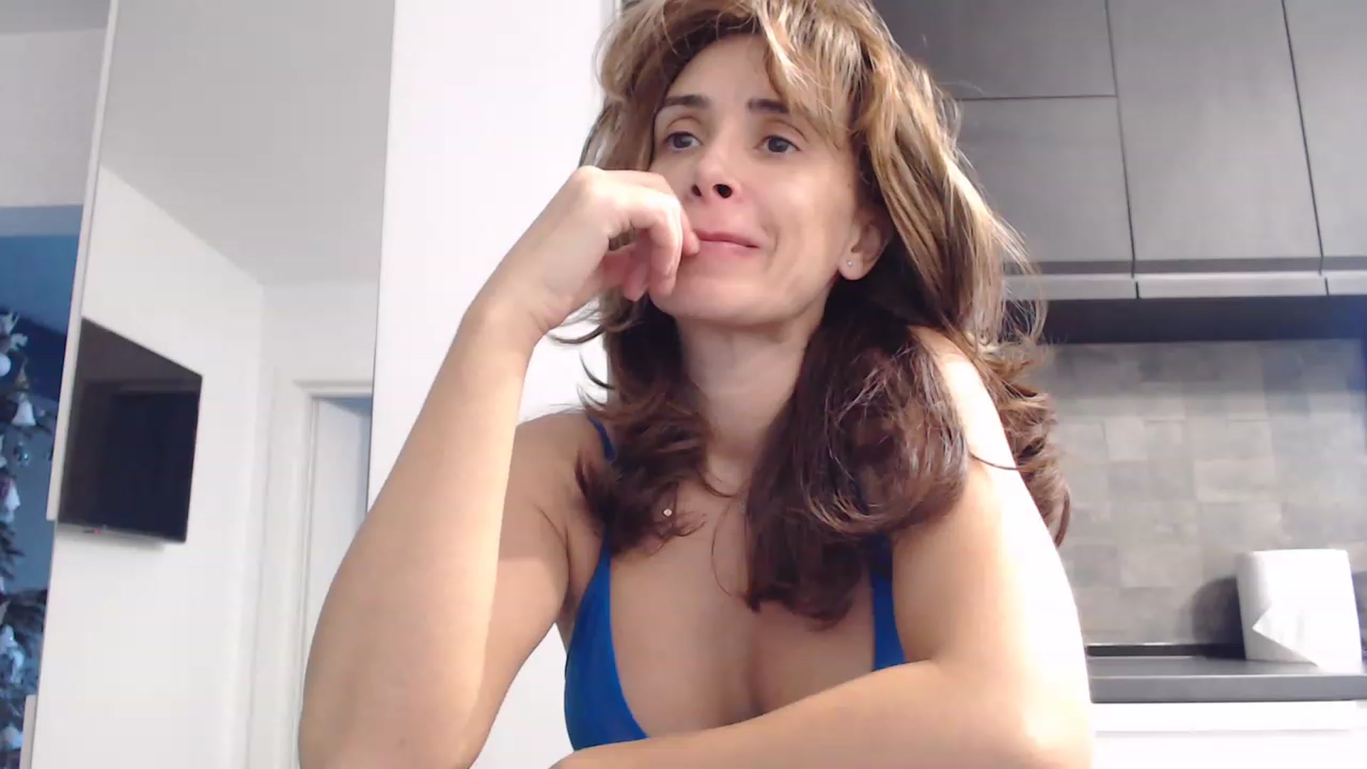 Gallery image thumbnail from NormalGirl's myfreecams stream on, 12/28/2022, 13:45 image 7 of 20