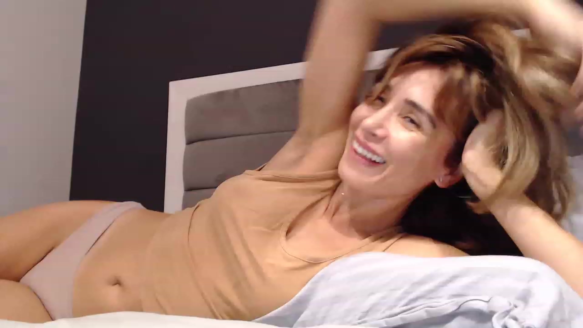 Gallery image thumbnail from NormalGirl's myfreecams stream on, 01/02/2023, 19:16 image 19 of 20