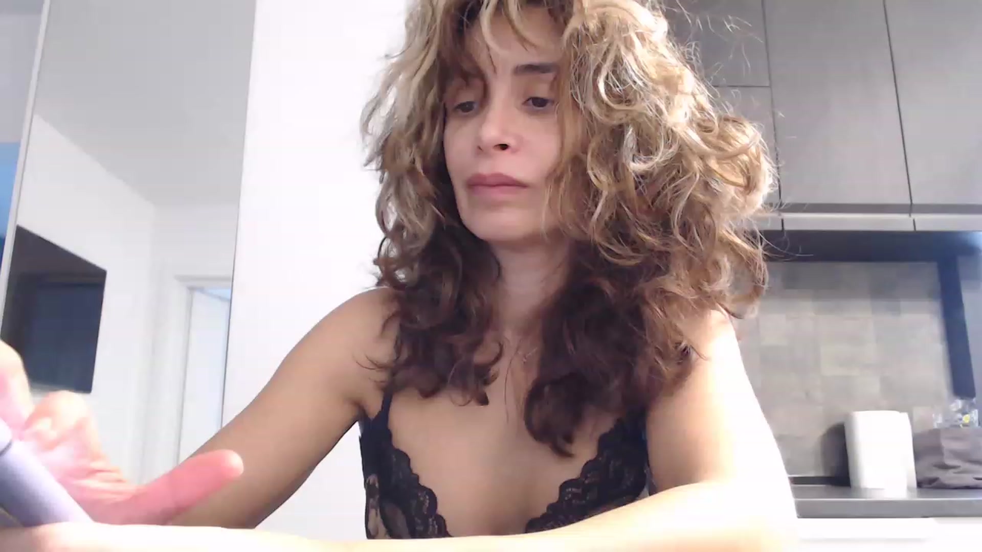 Gallery image thumbnail from NormalGirl's myfreecams stream on, 01/03/2023, 12:46 image 12 of 20