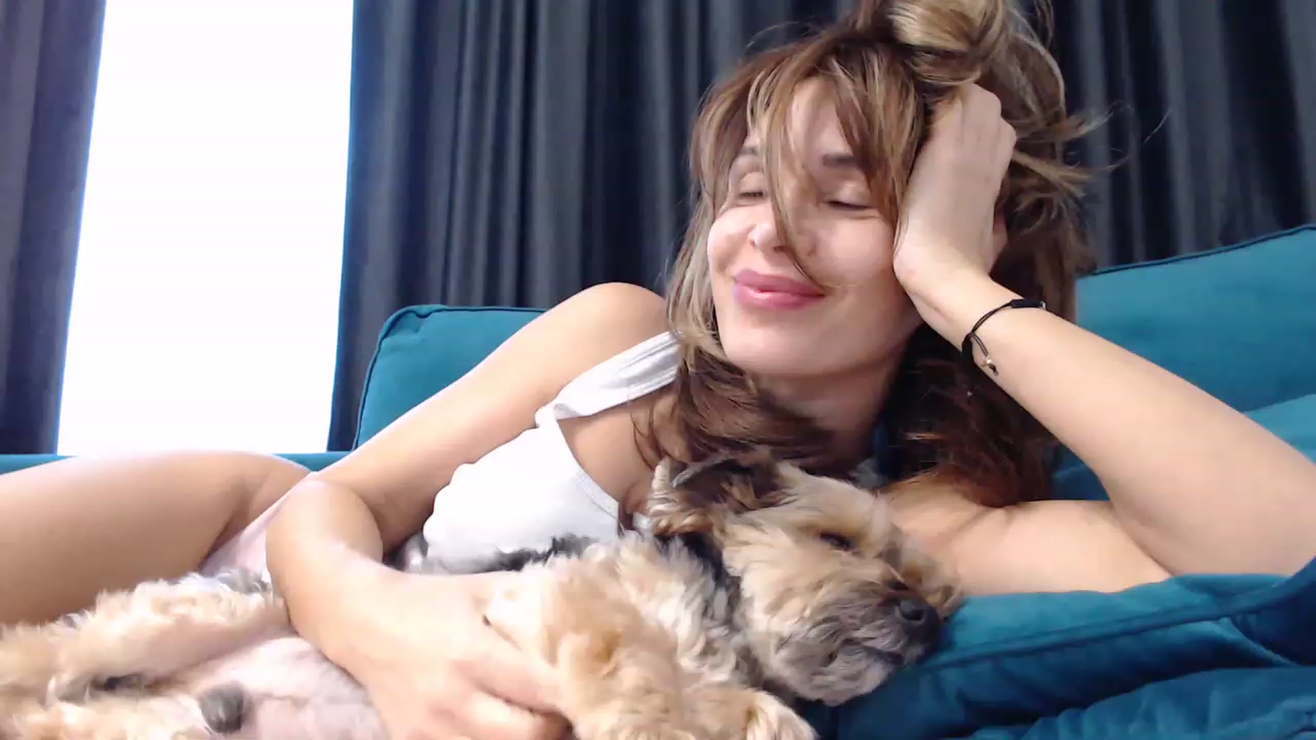 Gallery image thumbnail from NormalGirl's myfreecams stream on, 02/05/2023, 06:47 image 6 of 20