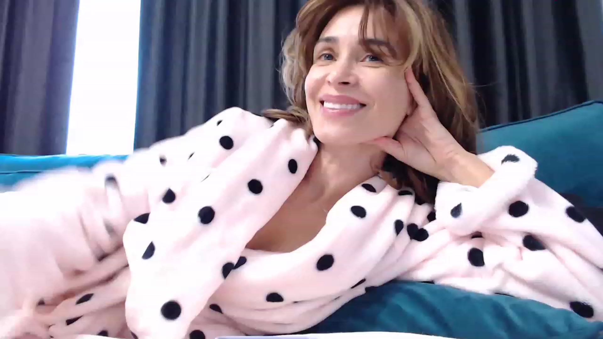 Gallery image thumbnail from NormalGirl's myfreecams stream on, 02/10/2023, 14:05 image 10 of 20
