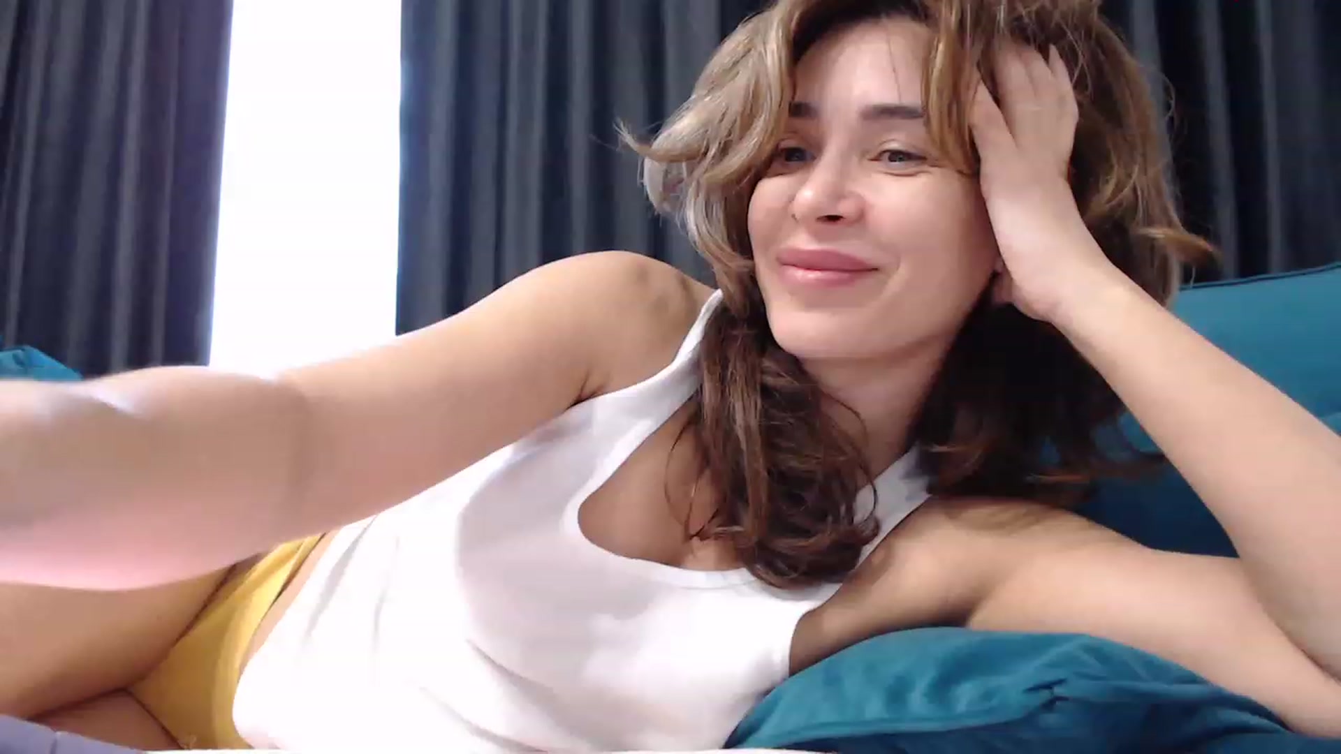 Gallery image thumbnail from NormalGirl's myfreecams stream on, 03/04/2023, 07:42 image 6 of 20