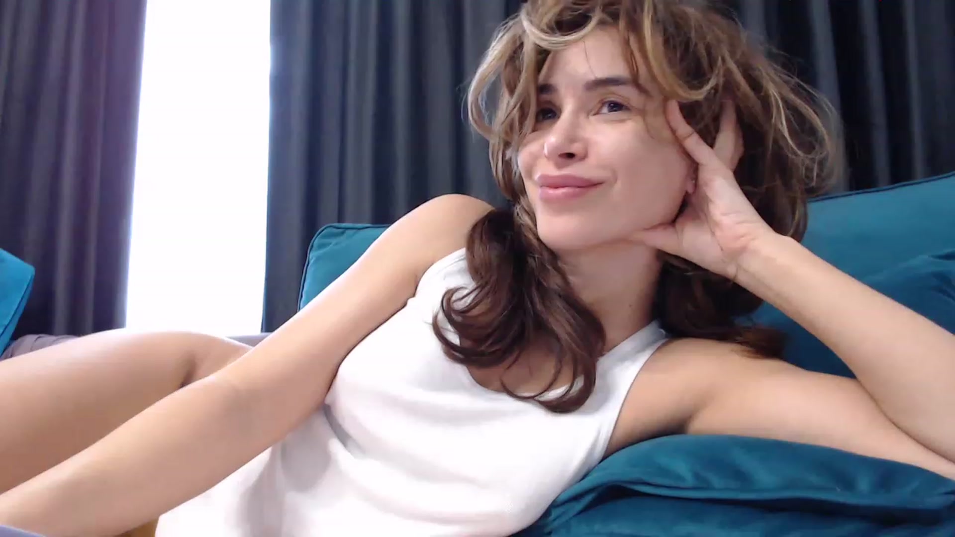 Gallery image thumbnail from NormalGirl's myfreecams stream on, 03/04/2023, 07:42 image 15 of 20