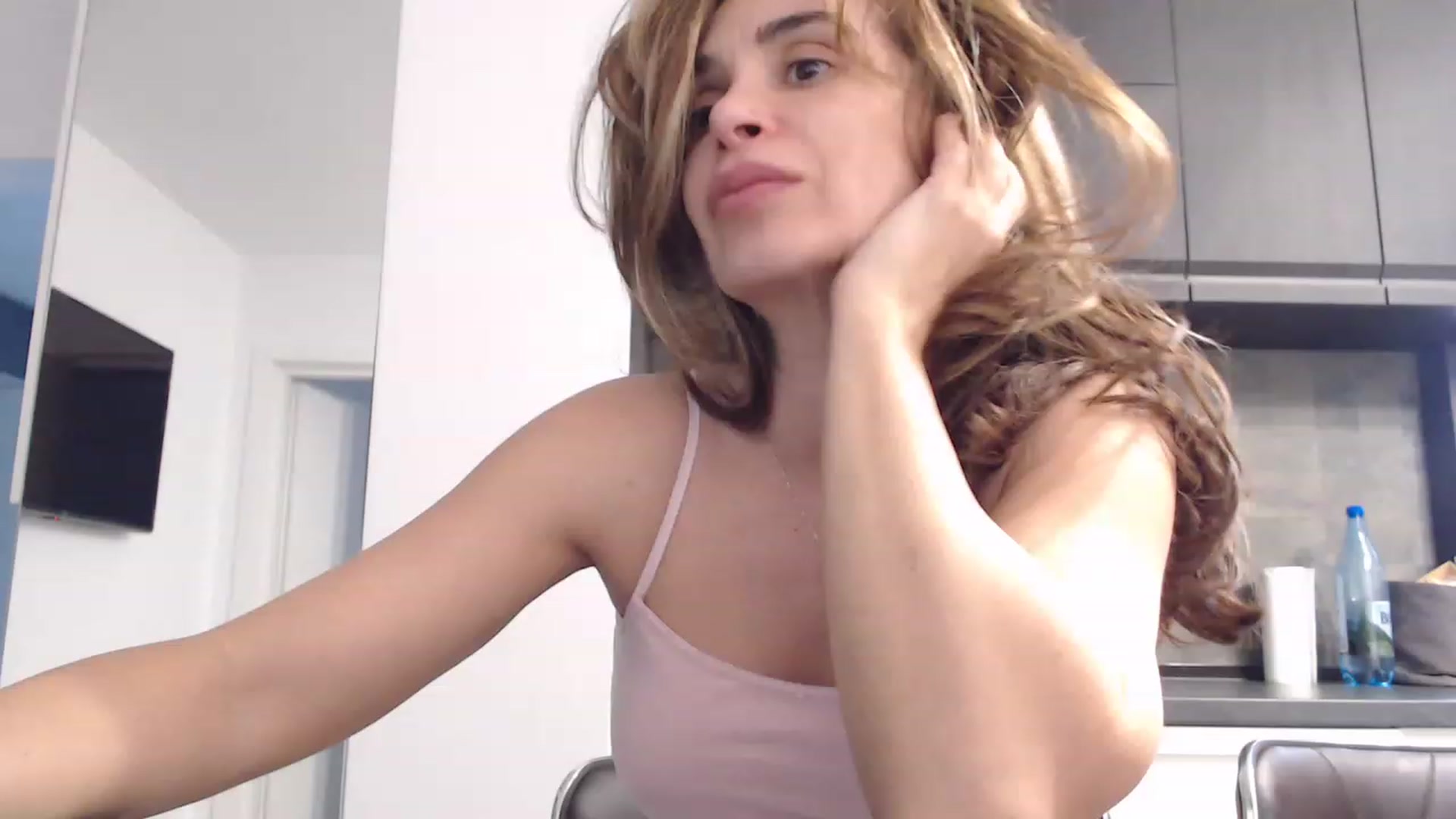 Gallery image thumbnail from NormalGirl's myfreecams stream on, 03/16/2023, 13:56 image 17 of 20