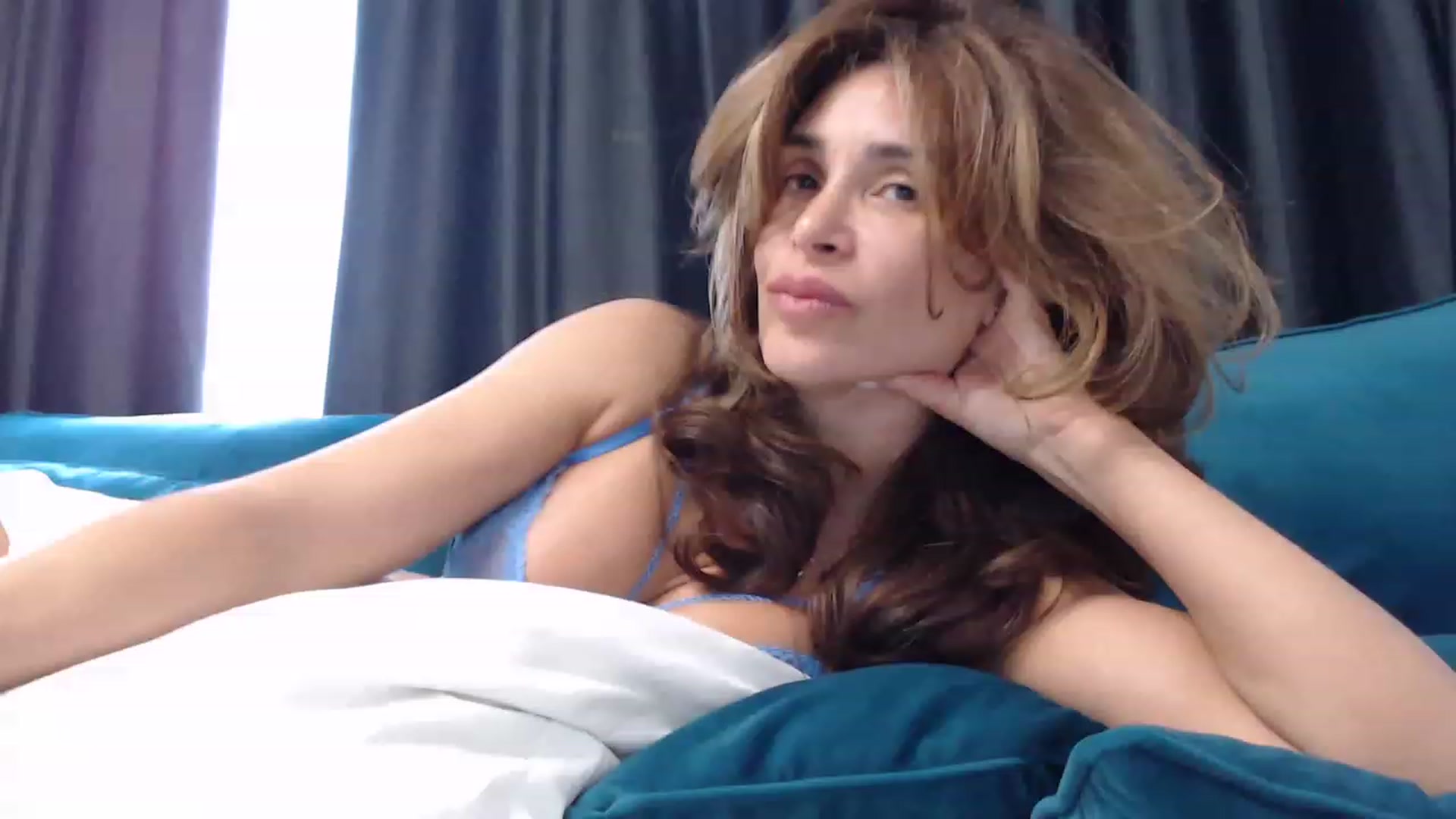 Gallery image thumbnail from NormalGirl's myfreecams stream on, 05/03/2023, 13:19 image 17 of 20