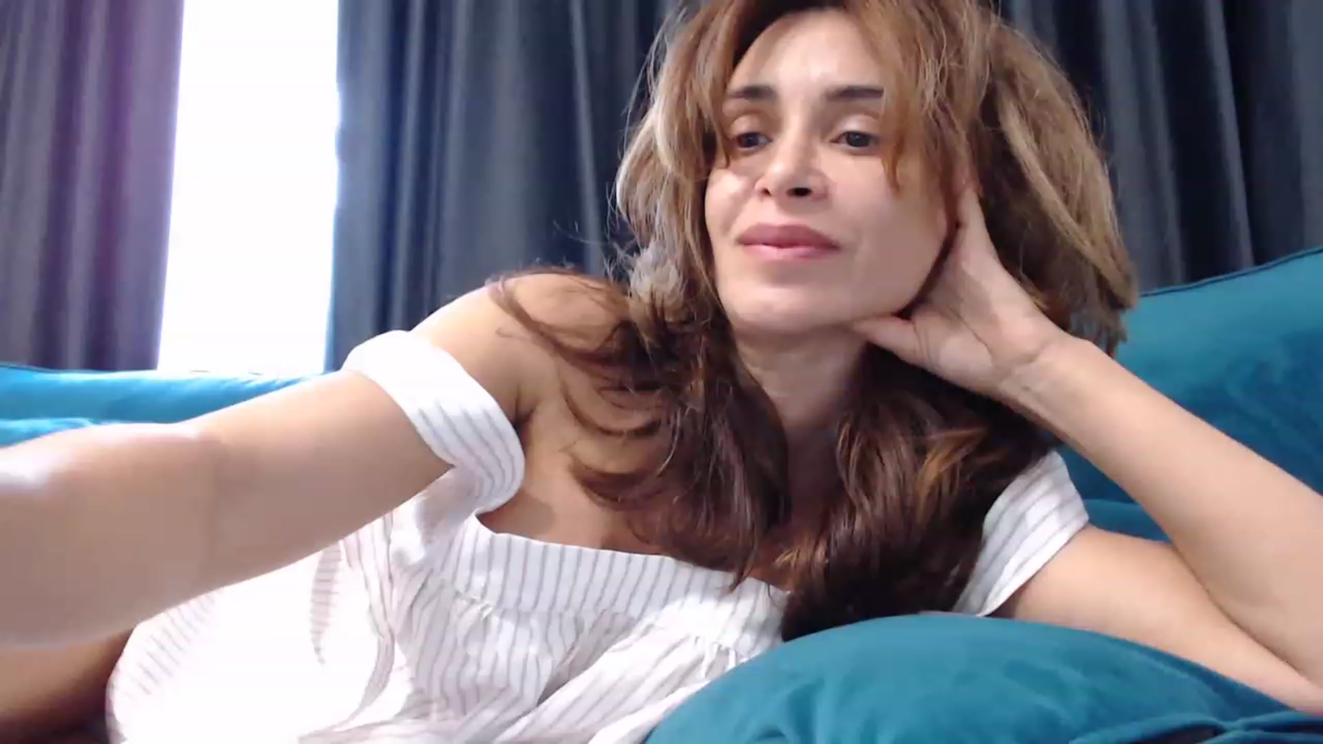 Gallery image thumbnail from NormalGirl's myfreecams stream on, 06/07/2023, 16:37 image 4 of 20
