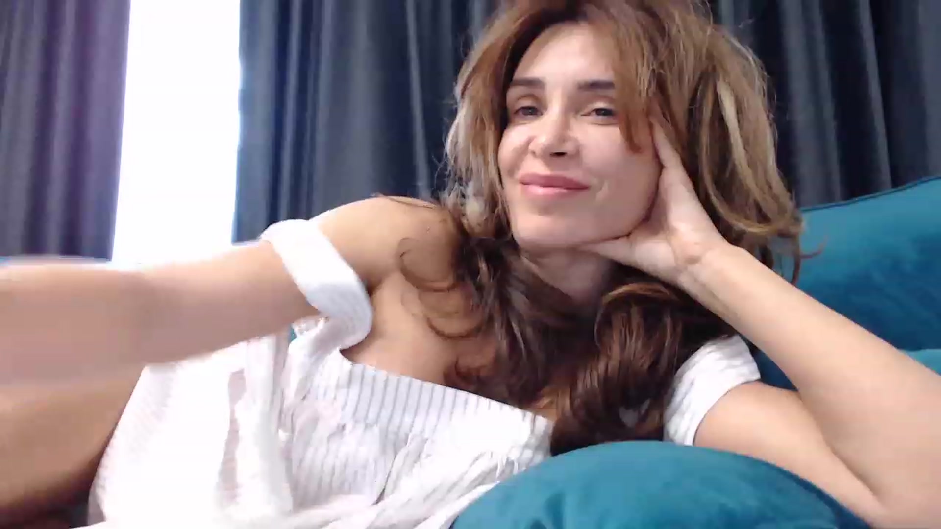 Gallery image thumbnail from NormalGirl's myfreecams stream on, 06/07/2023, 16:37 image 9 of 20