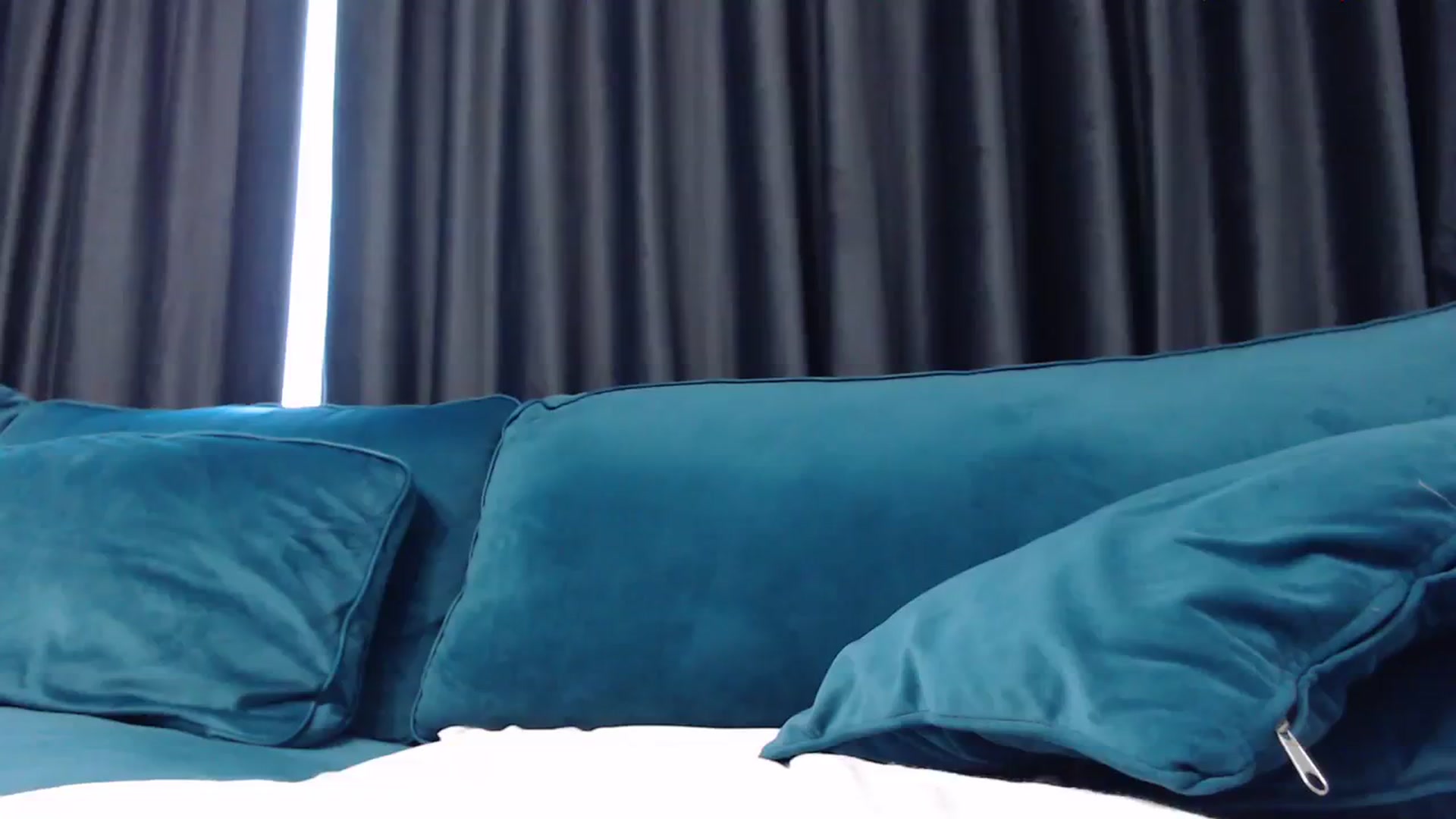 Gallery image thumbnail from NormalGirl's myfreecams stream on, 07/24/2023, 13:27 image 16 of 20