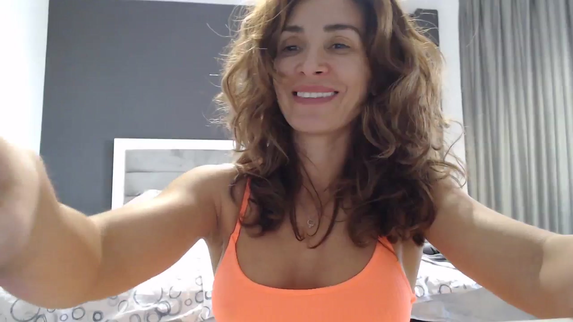 Gallery image thumbnail from NormalGirl's myfreecams stream on, 10/22/2023, 11:11 image 20 of 20