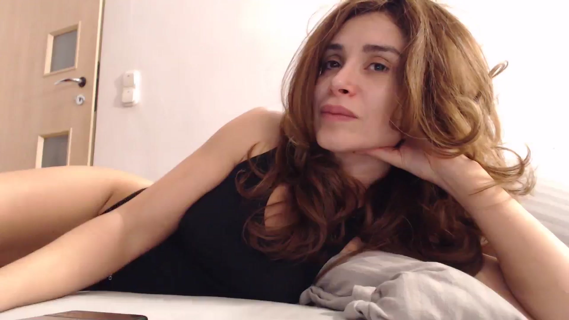 Gallery image thumbnail from NormalGirl's myfreecams stream on, 02/08/2024, 18:32 image 16 of 20