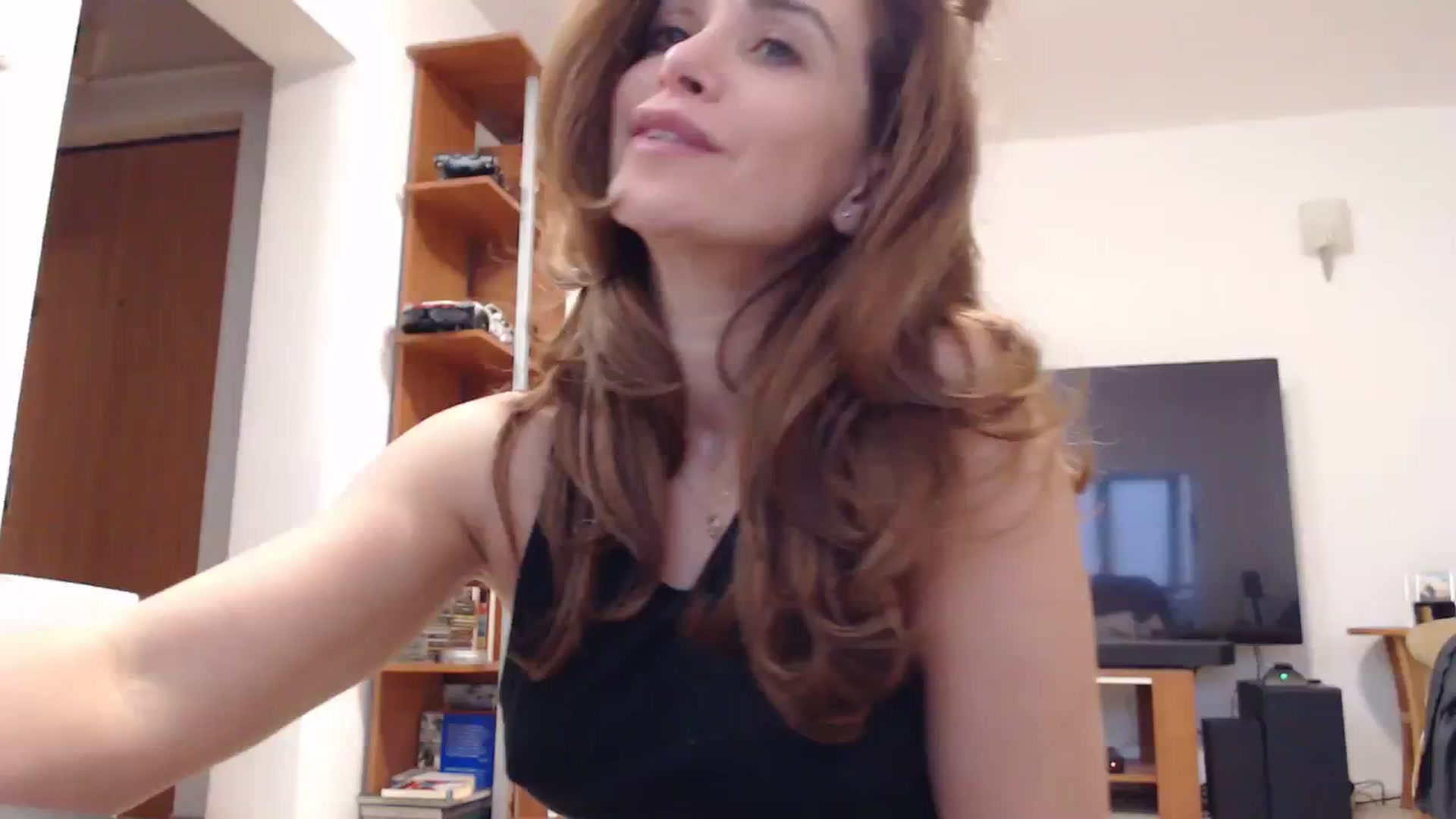 Gallery image thumbnail from NormalGirl's myfreecams stream on, 03/26/2024, 05:42 image 5 of 20