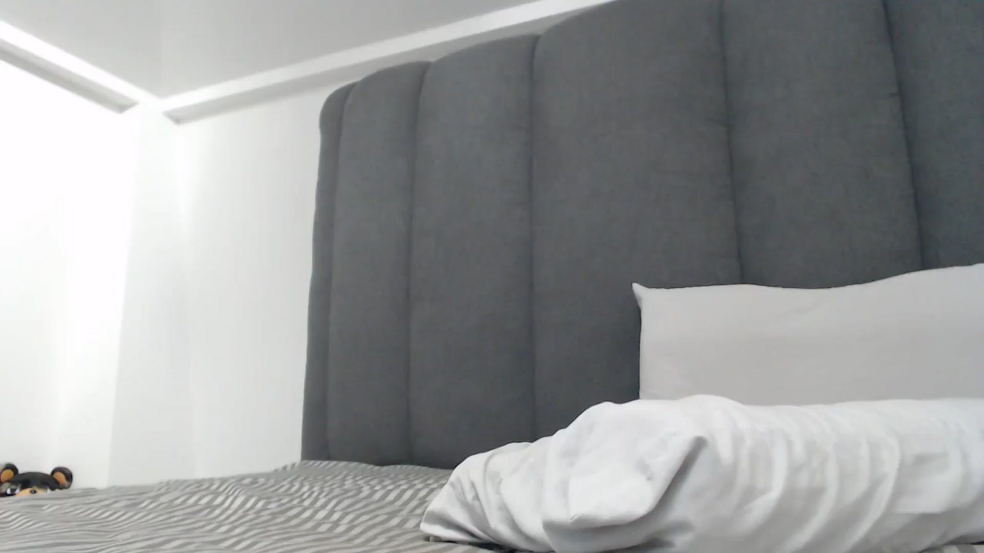 Gallery image thumbnail from NormalGirl's myfreecams stream on, 07/01/2024, 13:40 image 17 of 20