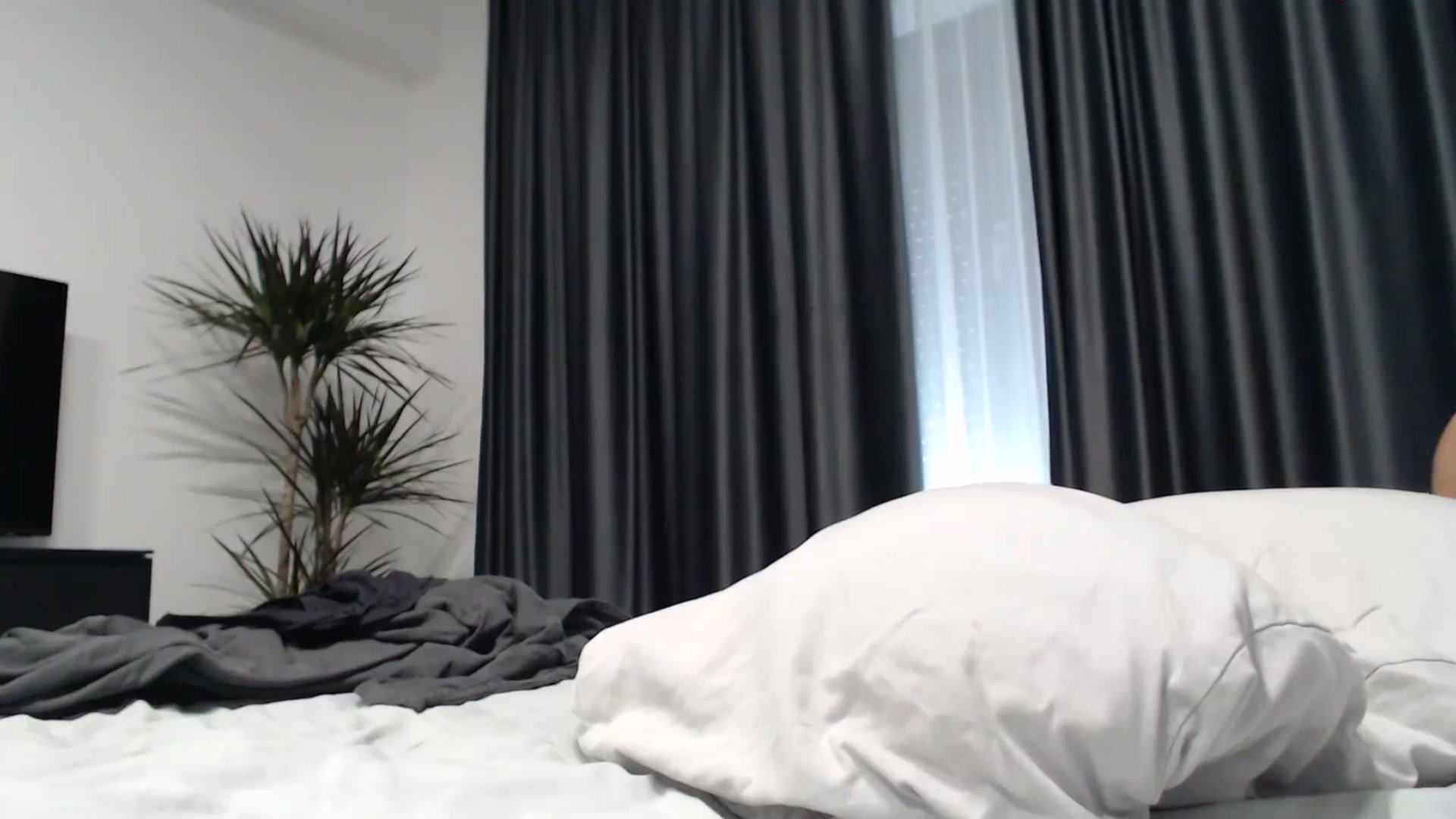 Gallery image thumbnail from NormalGirl's myfreecams stream on, 07/13/2024, 13:18 image 8 of 20