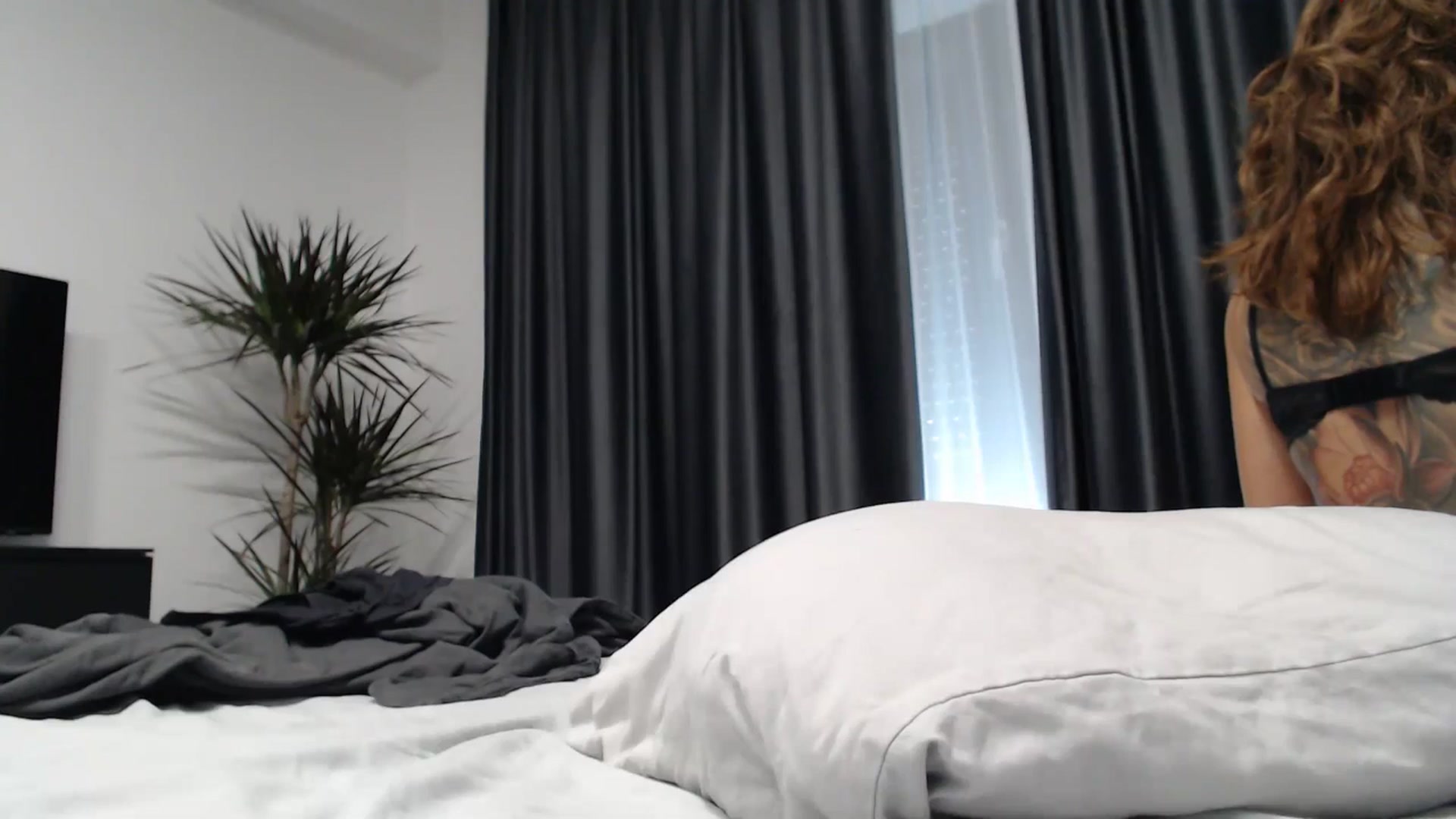 Gallery image thumbnail from NormalGirl's myfreecams stream on, 07/13/2024, 13:18 image 9 of 20