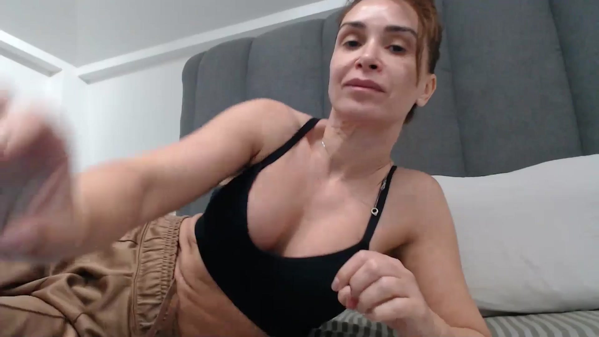 Gallery image thumbnail from NormalGirl's myfreecams stream on, 05/16/2025, 10:04 image 6 of 20
