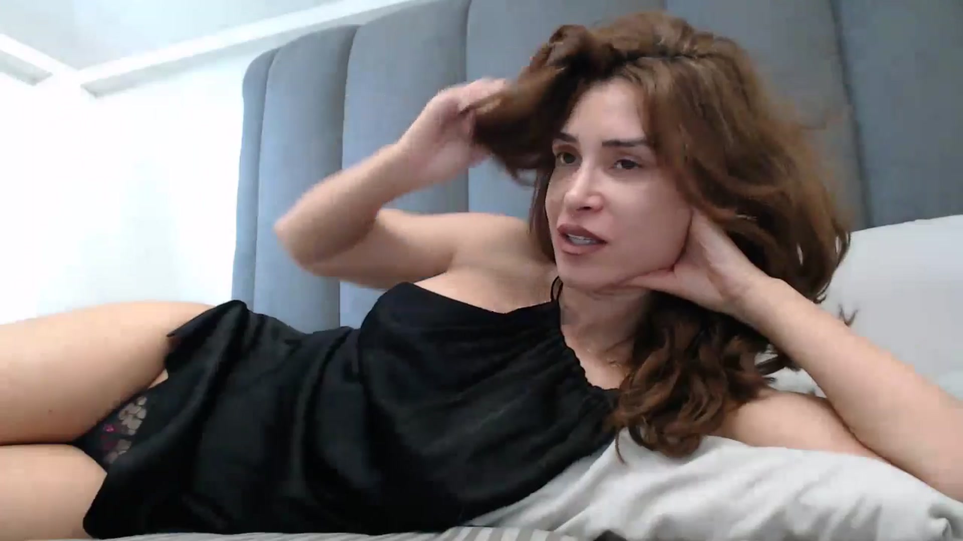 Gallery image thumbnail from NormalGirl's myfreecams stream on, 05/21/2025, 12:13 image 16 of 20