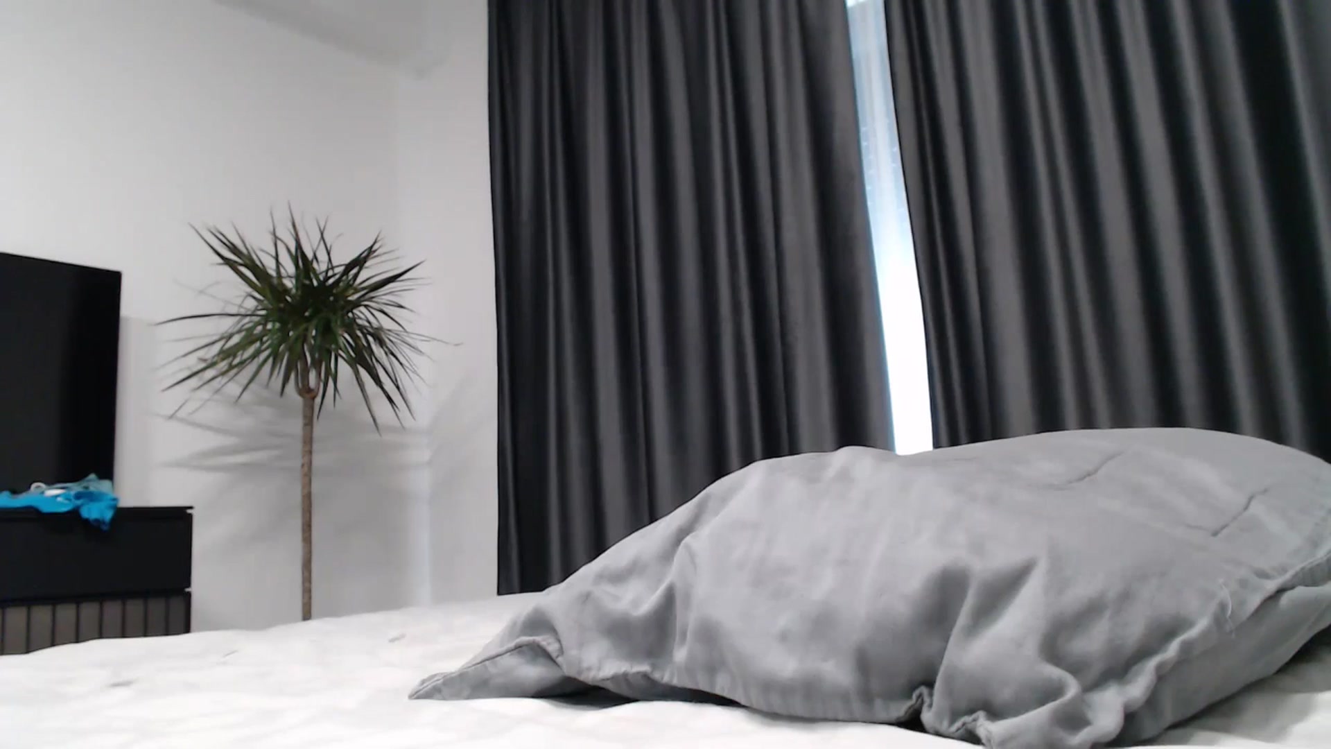 Gallery image thumbnail from NormalGirl's myfreecams stream on, 08/30/2025, 14:16 image 4 of 20
